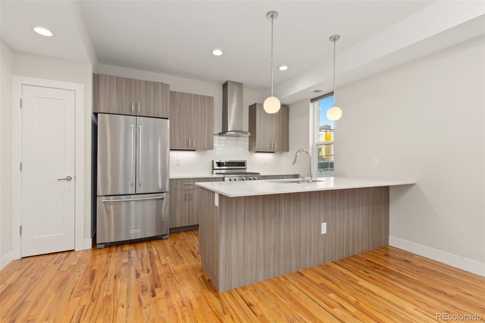 MLS Image #2 for 1470  wolff street,denver, Colorado