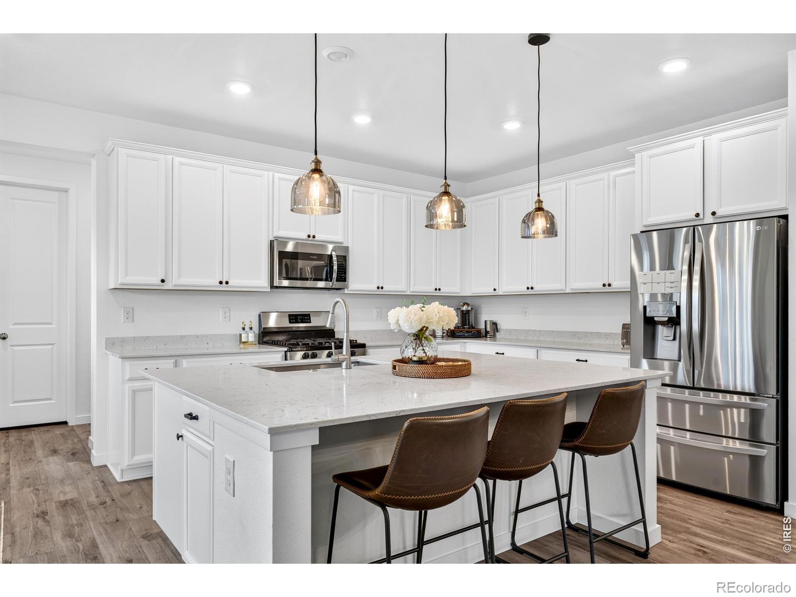 MLS Image #11 for 727  columbia street,johnstown, Colorado