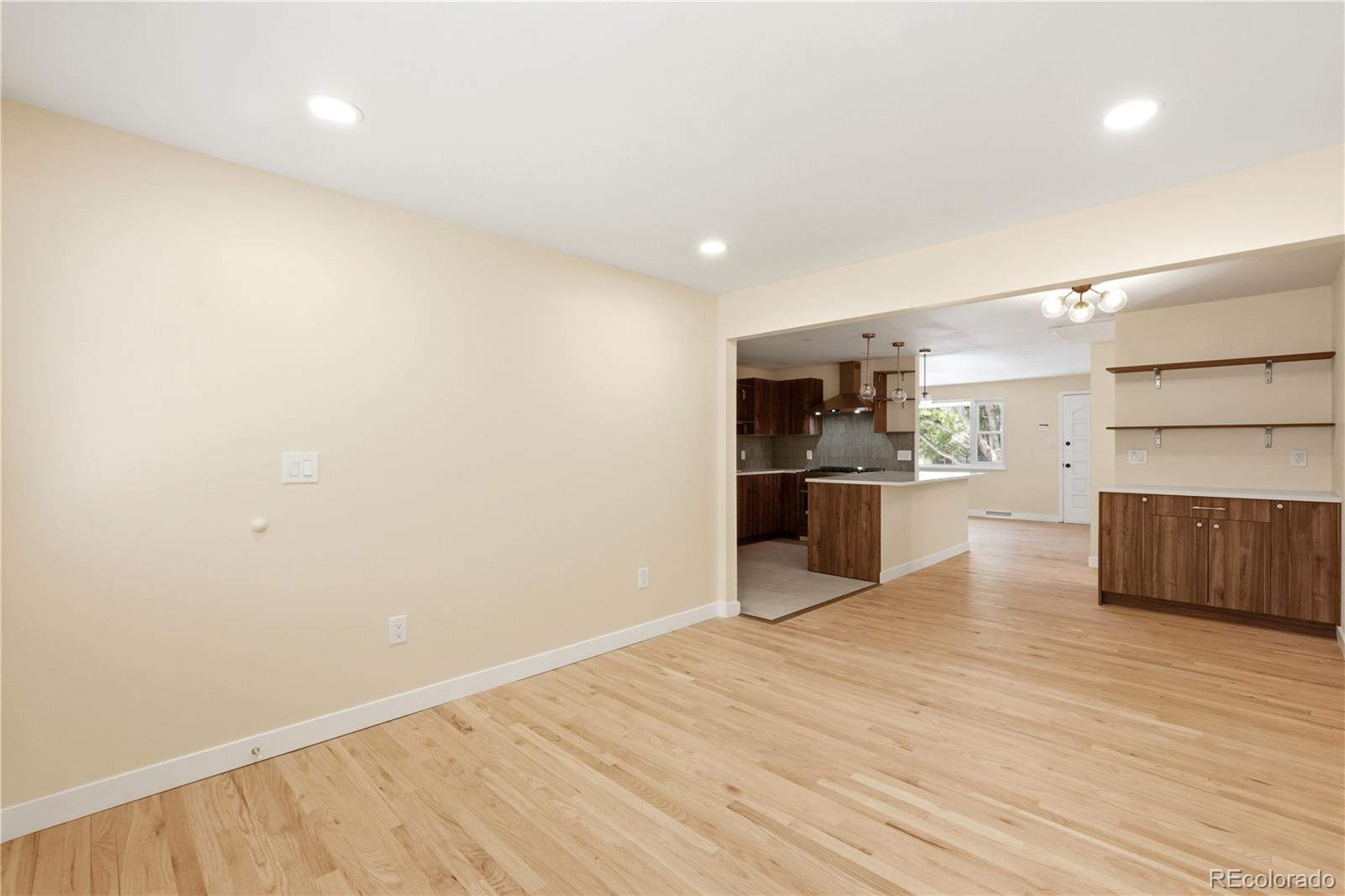 MLS Image #10 for 4264 w radcliff avenue,denver, Colorado
