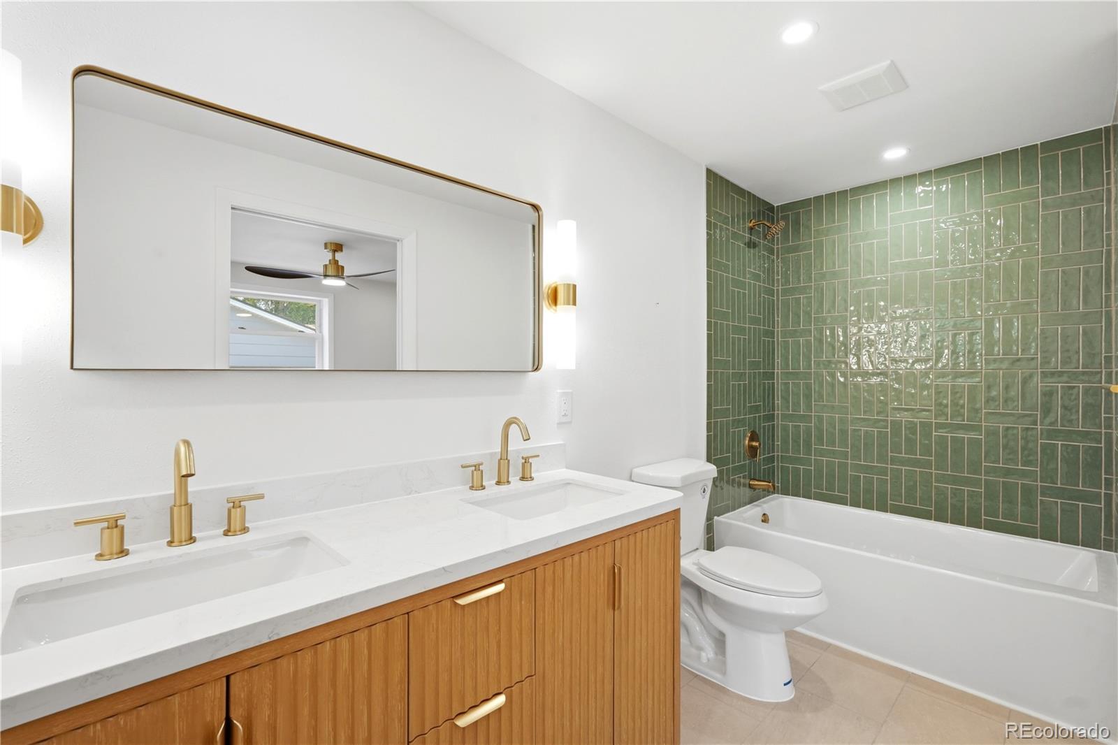 MLS Image #19 for 4264 w radcliff avenue,denver, Colorado