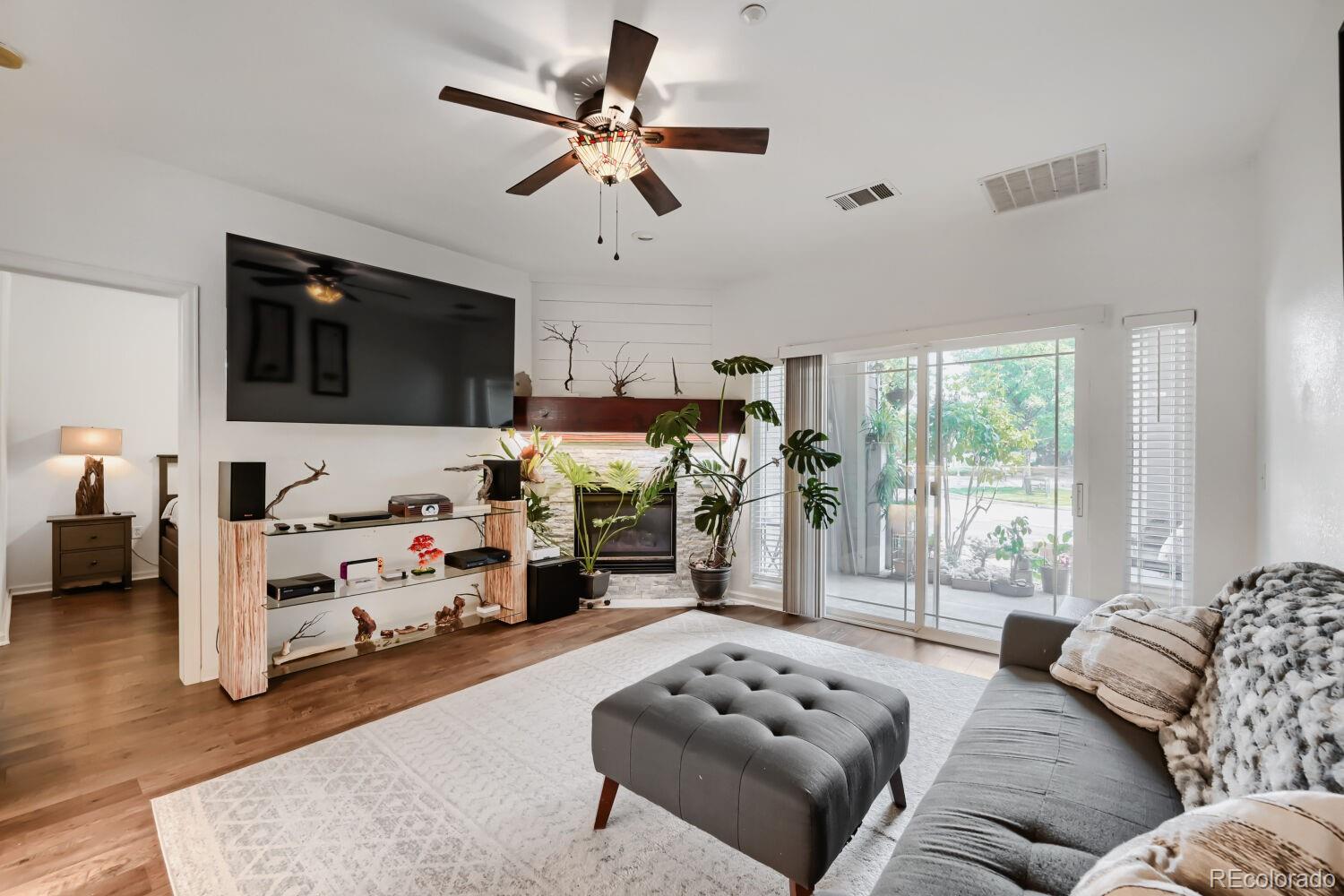 MLS Image #2 for 8358 s independence circle,littleton, Colorado