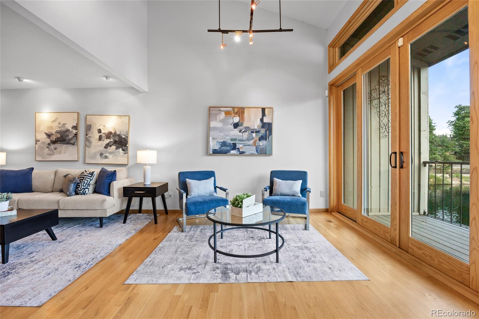 MLS Image #11 for 9948 e maplewood avenue,englewood, Colorado