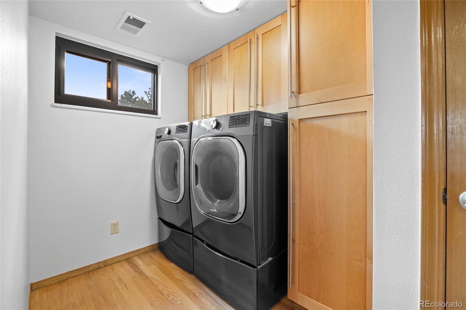 MLS Image #19 for 9948 e maplewood avenue,englewood, Colorado