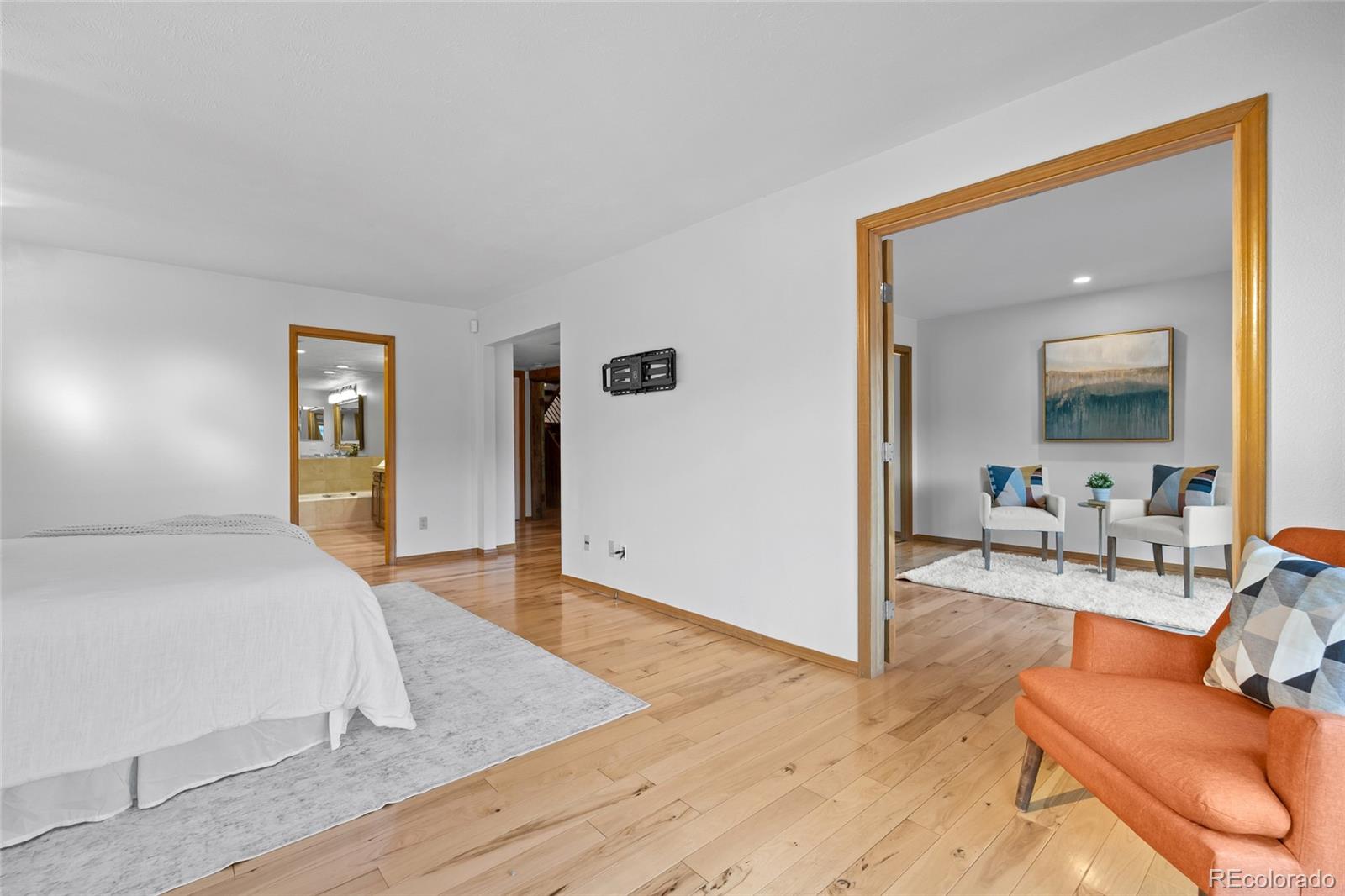 MLS Image #22 for 9948 e maplewood avenue,englewood, Colorado