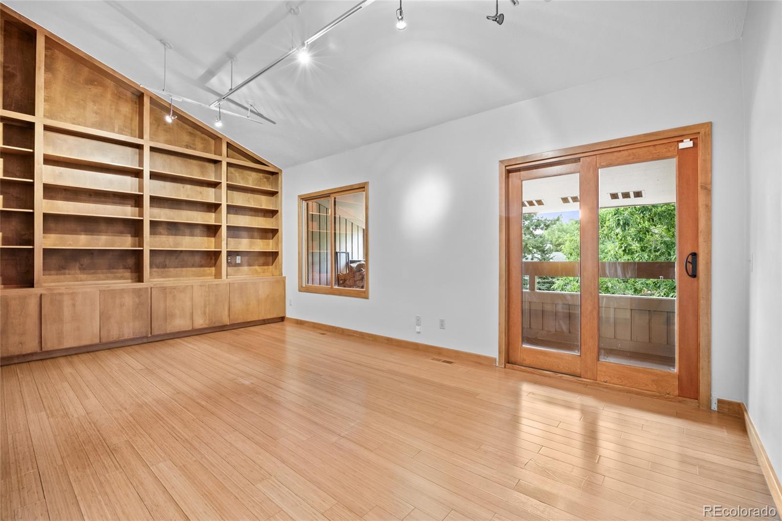 MLS Image #34 for 9948 e maplewood avenue,englewood, Colorado