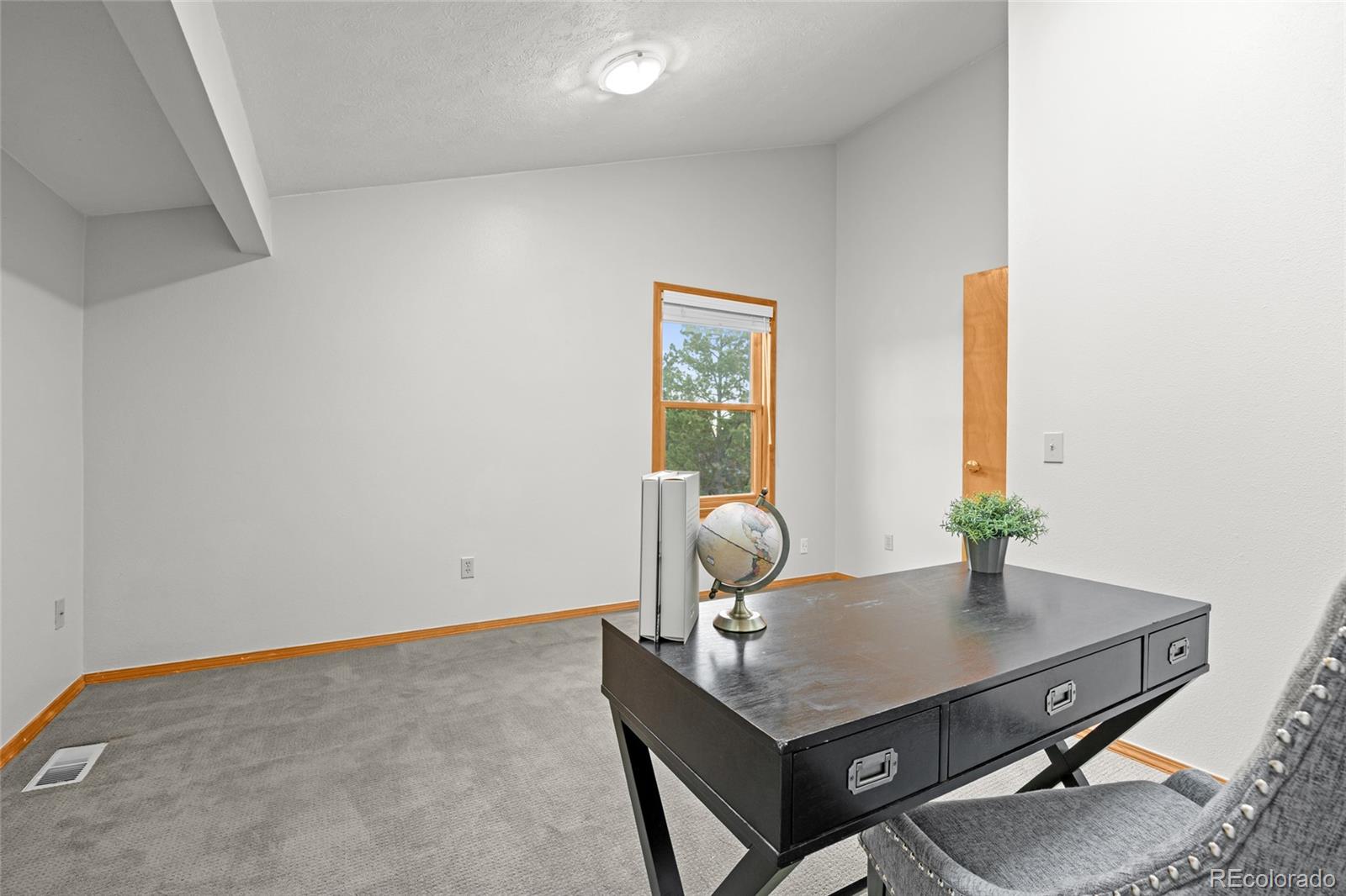 MLS Image #41 for 9948 e maplewood avenue,englewood, Colorado