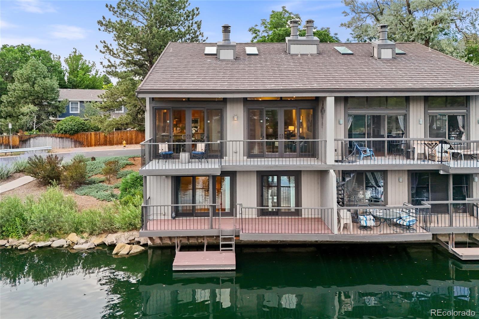 MLS Image #44 for 9948 e maplewood avenue,englewood, Colorado