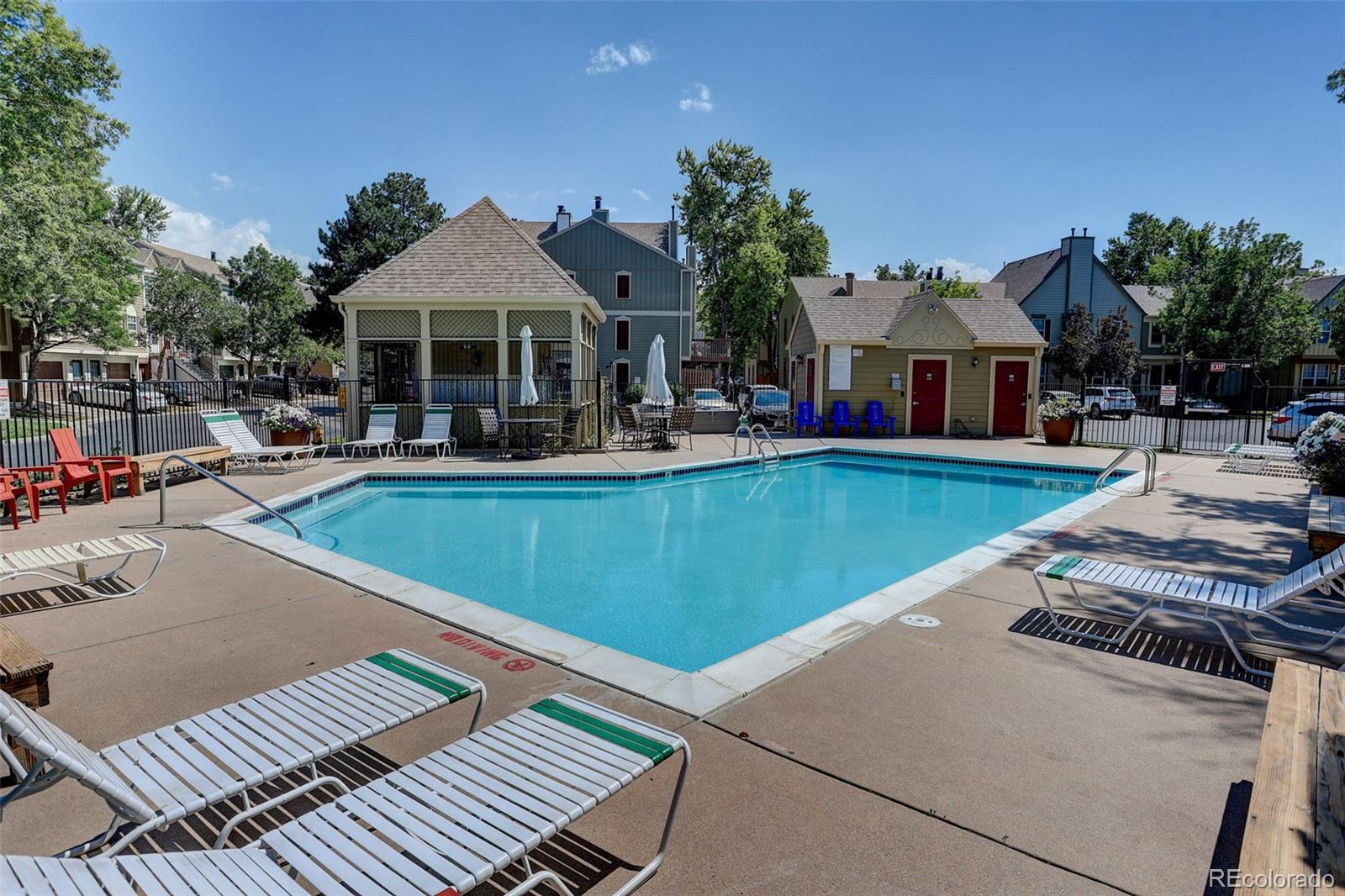 MLS Image #18 for 1811 s quebec way 196,denver, Colorado