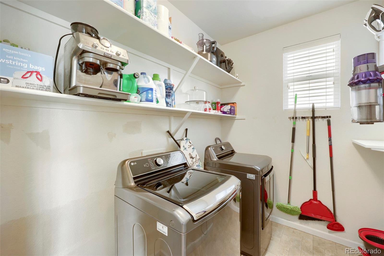MLS Image #17 for 15655 e kettle place,englewood, Colorado