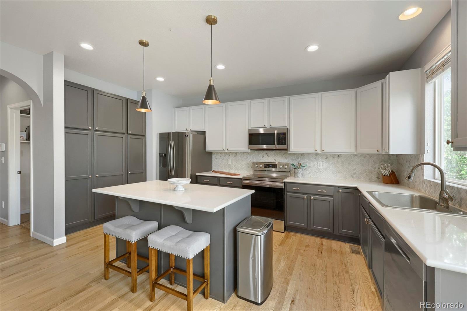 MLS Image #5 for 15655 e kettle place,englewood, Colorado