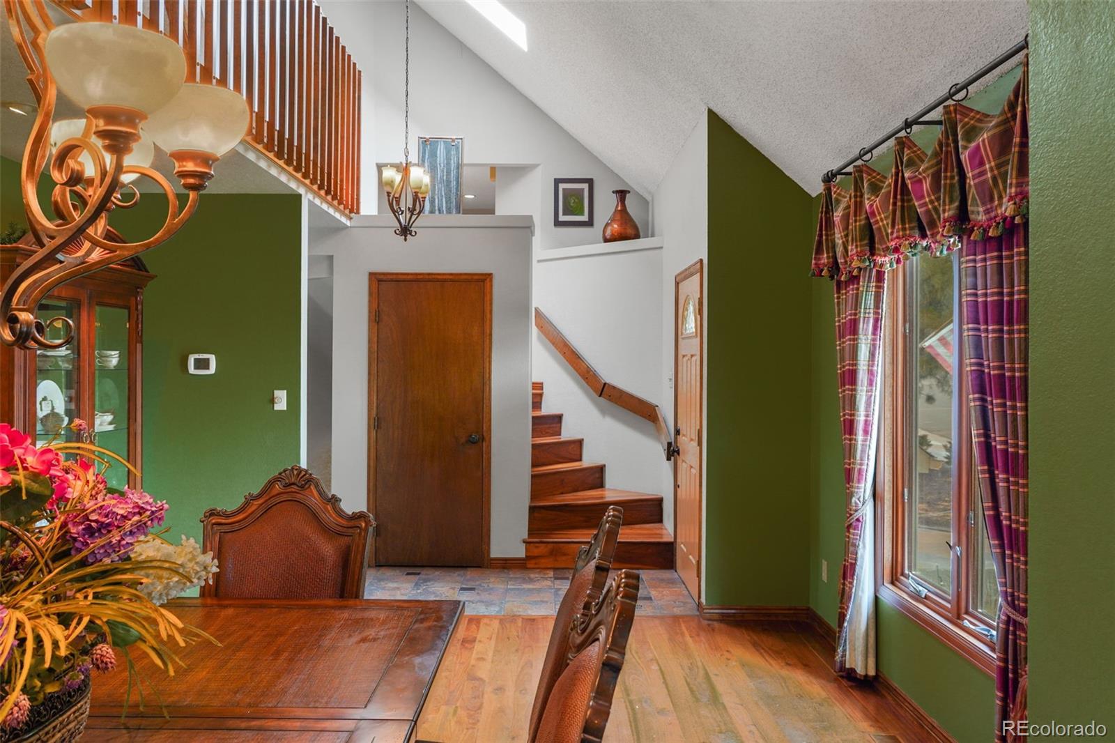MLS Image #3 for 1977  brookdale drive,colorado springs, Colorado