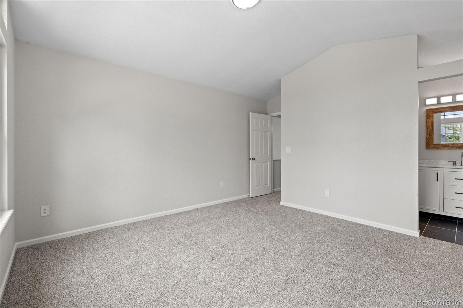 MLS Image #17 for 5488 s danube way,aurora, Colorado