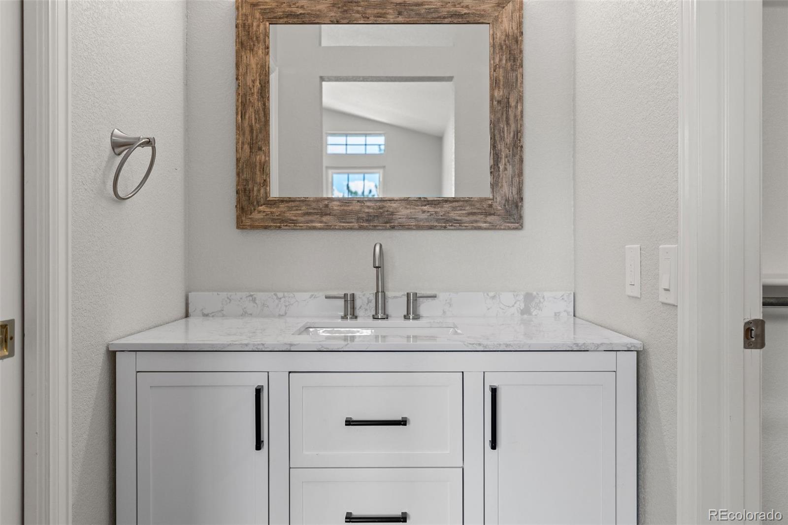 MLS Image #18 for 5488 s danube way,aurora, Colorado