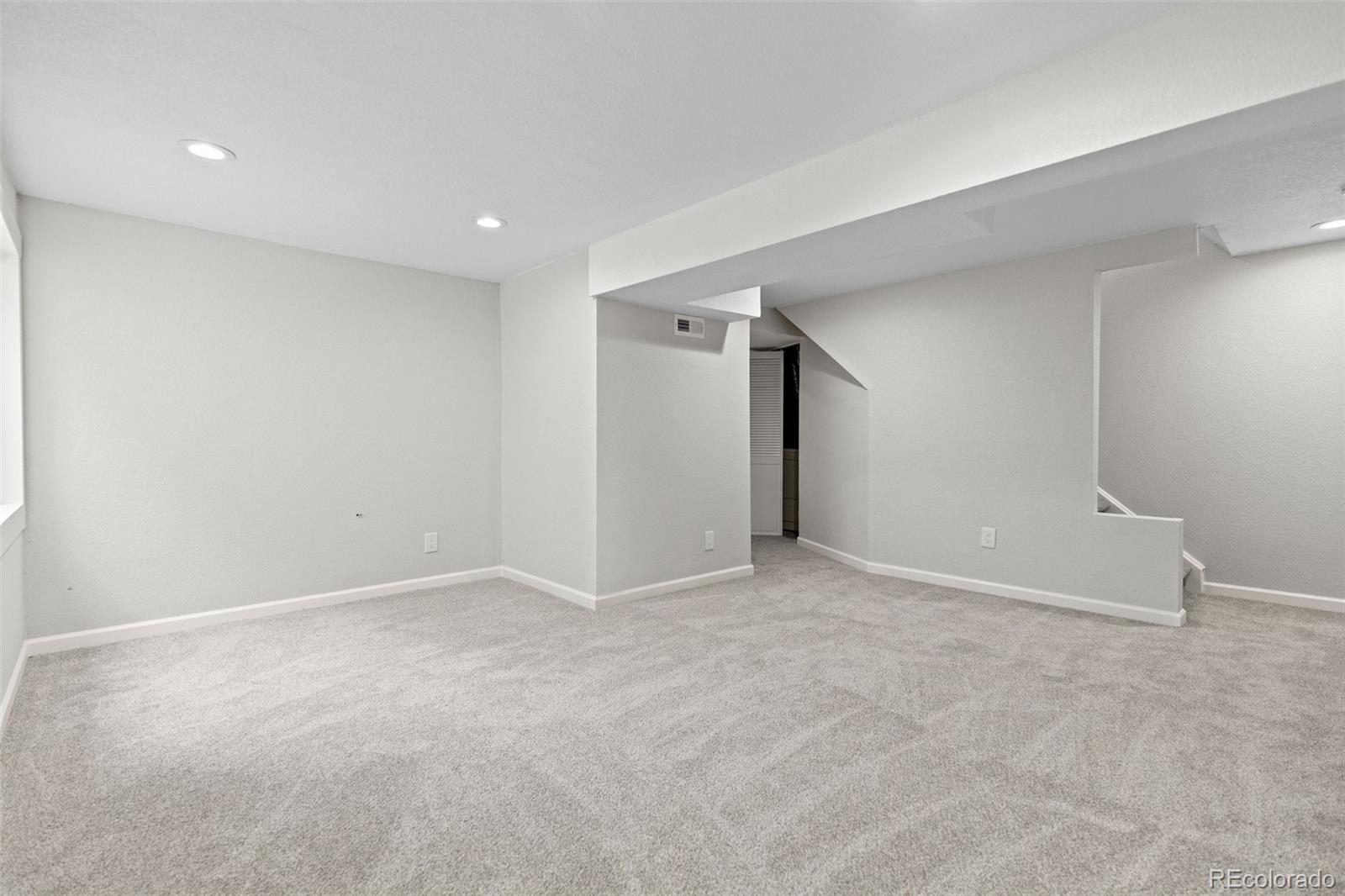 MLS Image #22 for 5488 s danube way,aurora, Colorado