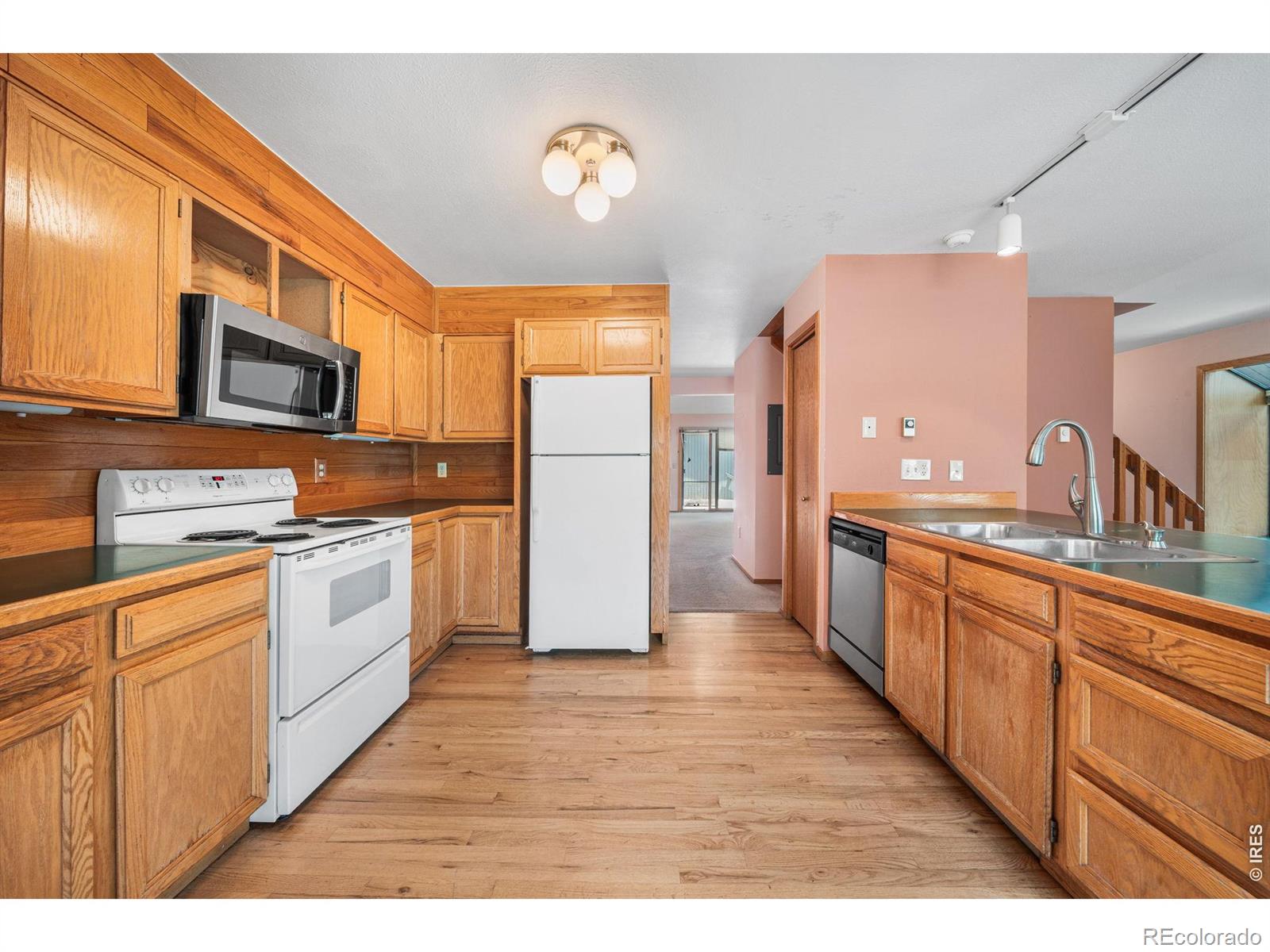 MLS Image #8 for 1029  driftwood drive,fort collins, Colorado