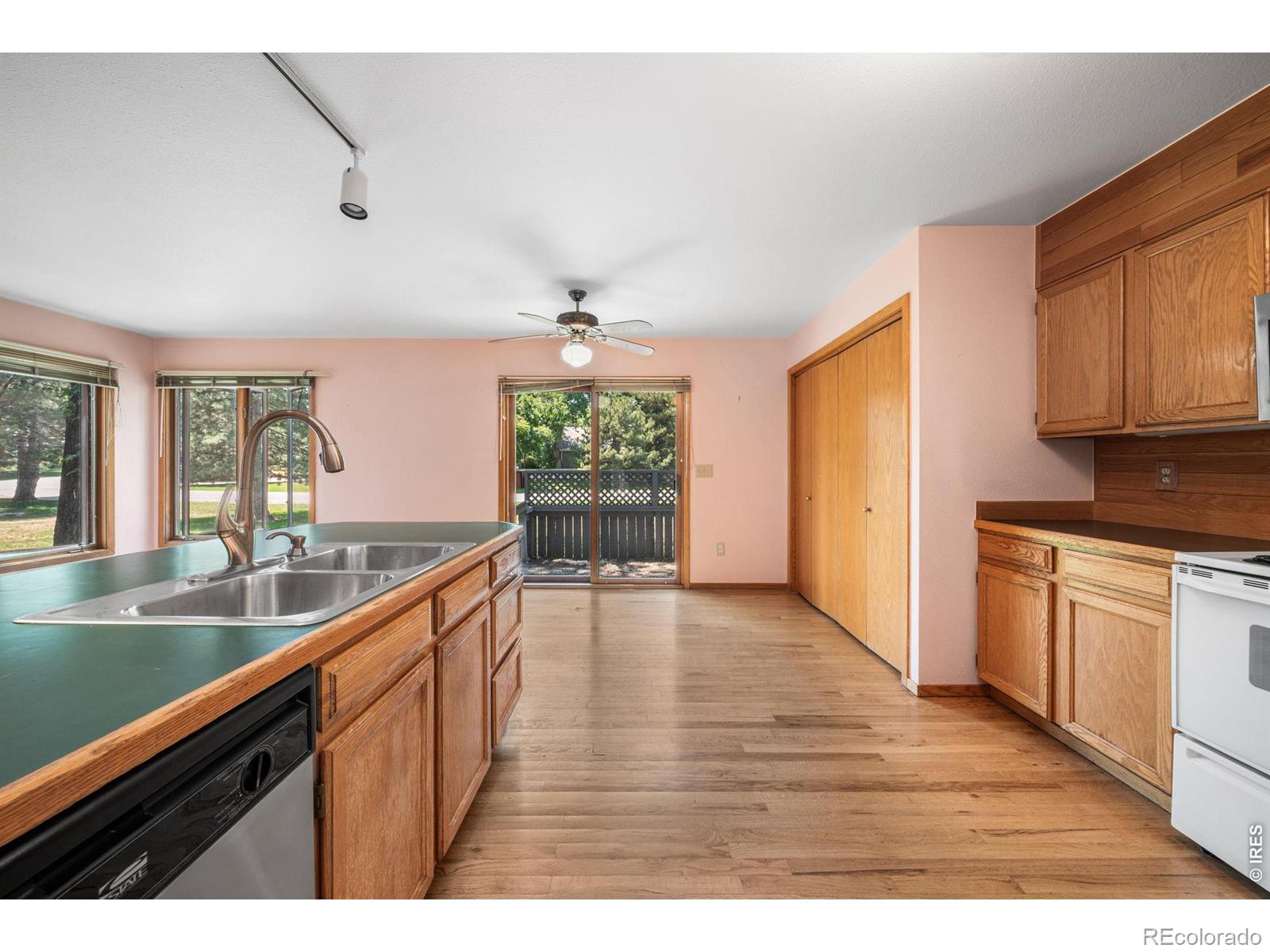 MLS Image #9 for 1029  driftwood drive,fort collins, Colorado
