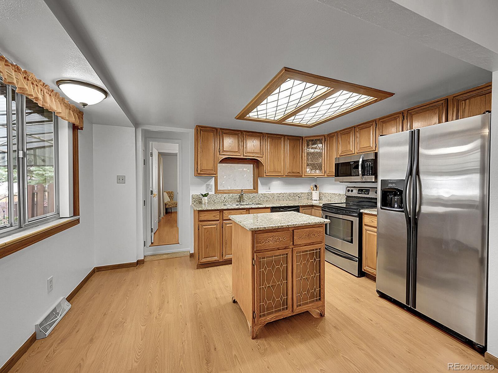 MLS Image #7 for 6769 w 70th avenue,arvada, Colorado