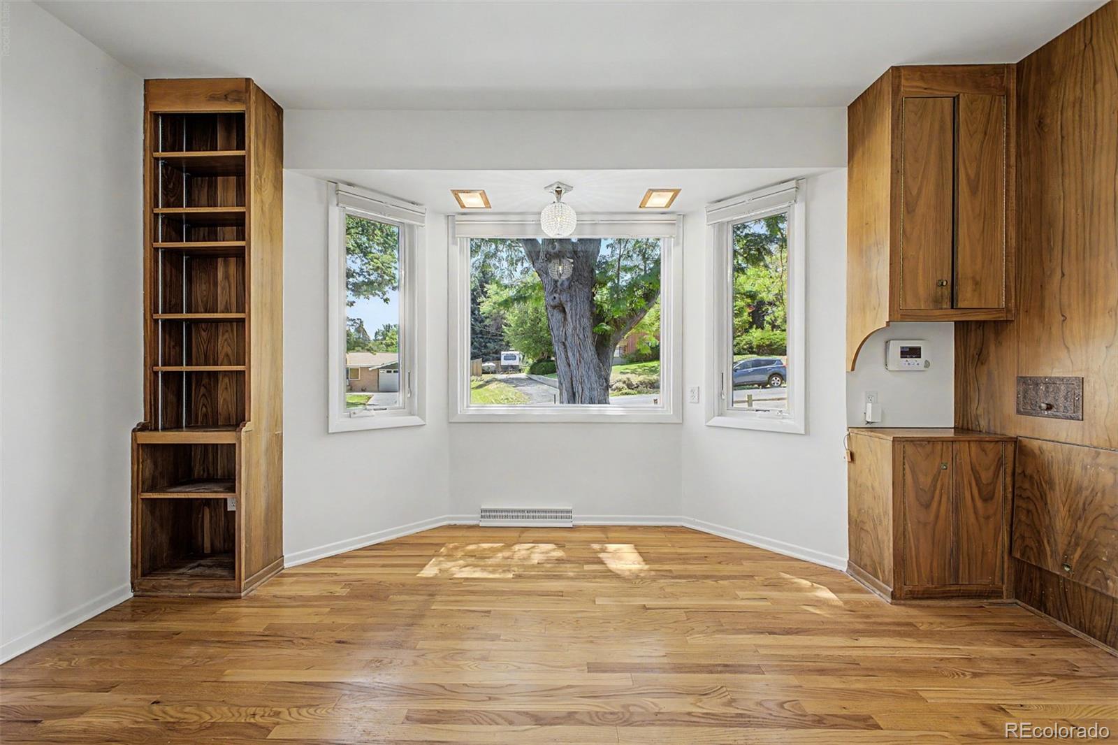 MLS Image #10 for 2555  queen street,denver, Colorado