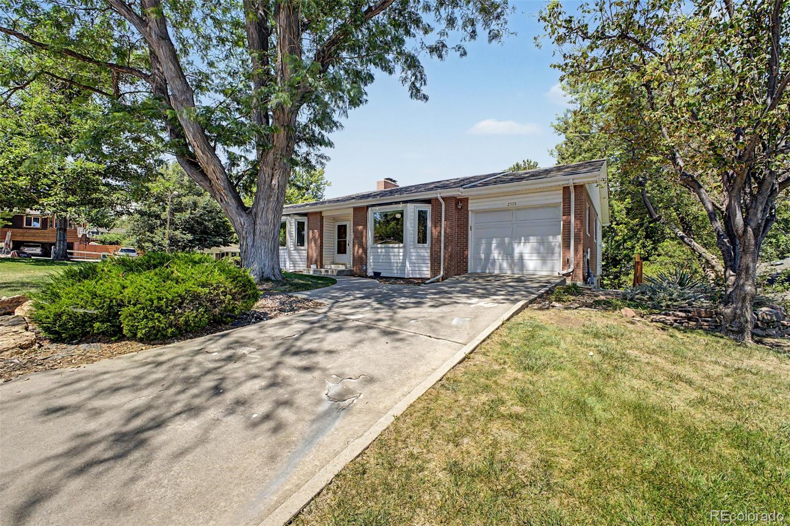 MLS Image #3 for 2555  queen street,denver, Colorado