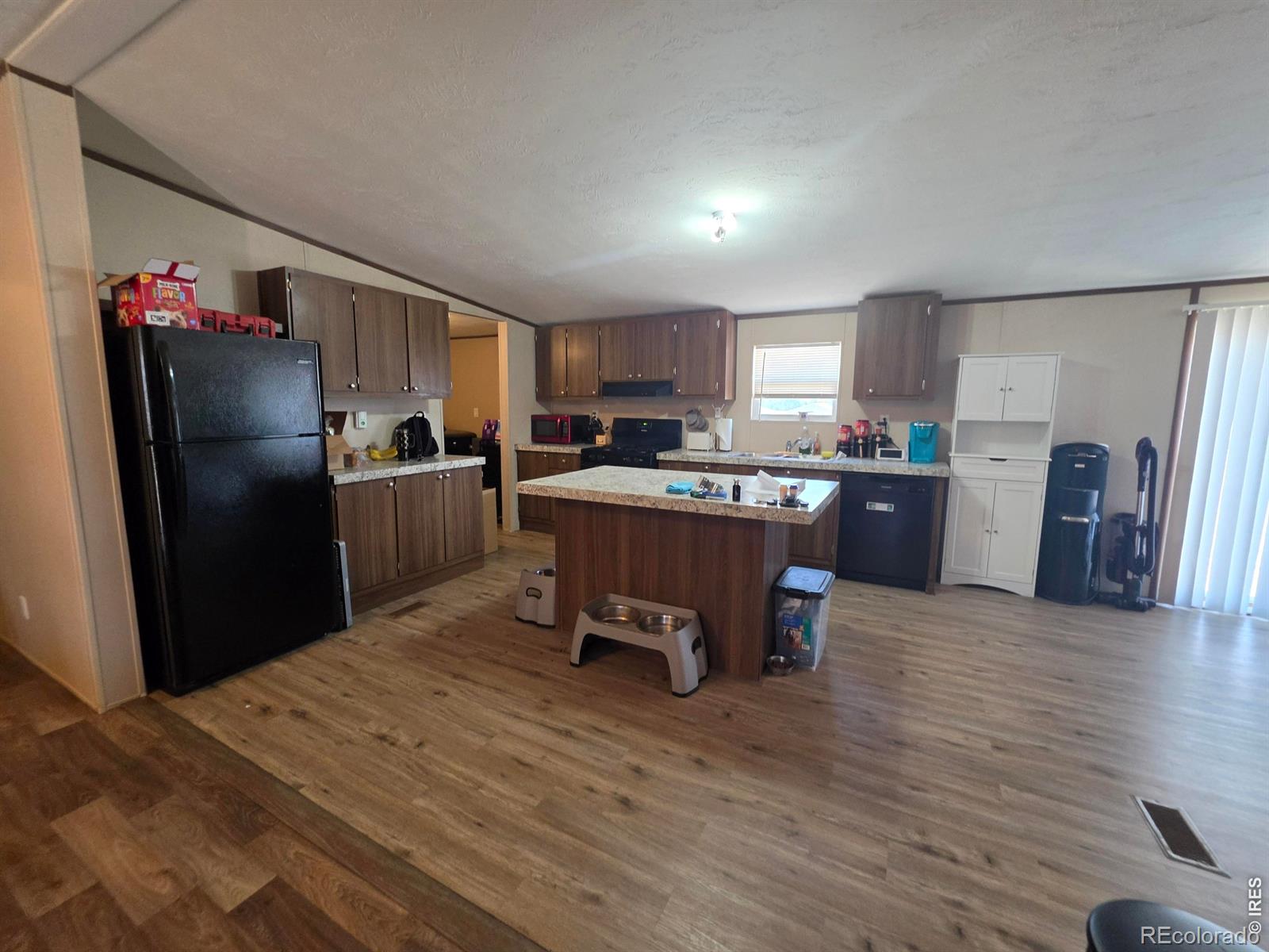 MLS Image #2 for 209  larch drive,log lane village, Colorado