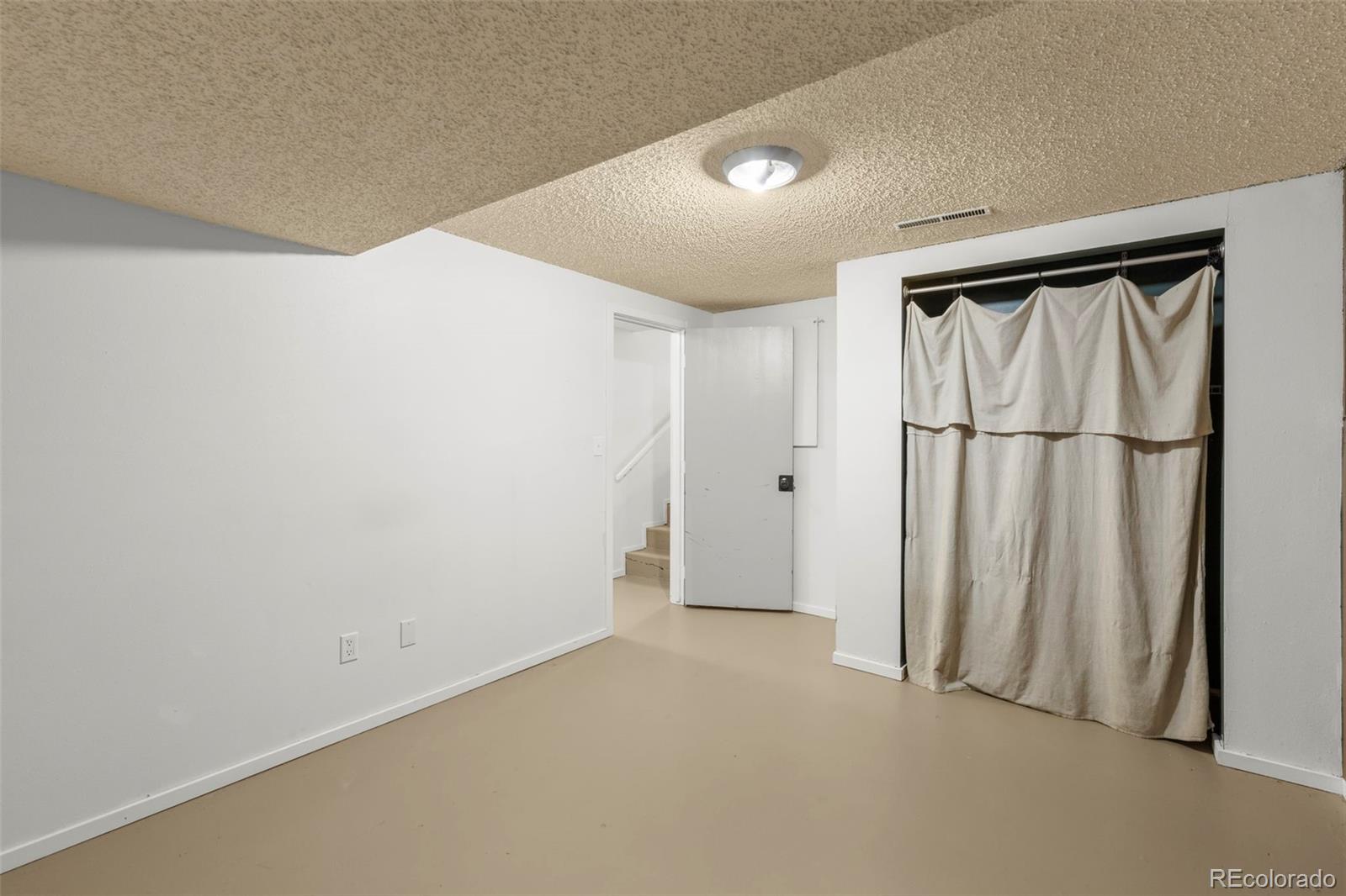 MLS Image #16 for 2371  washo circle,colorado springs, Colorado