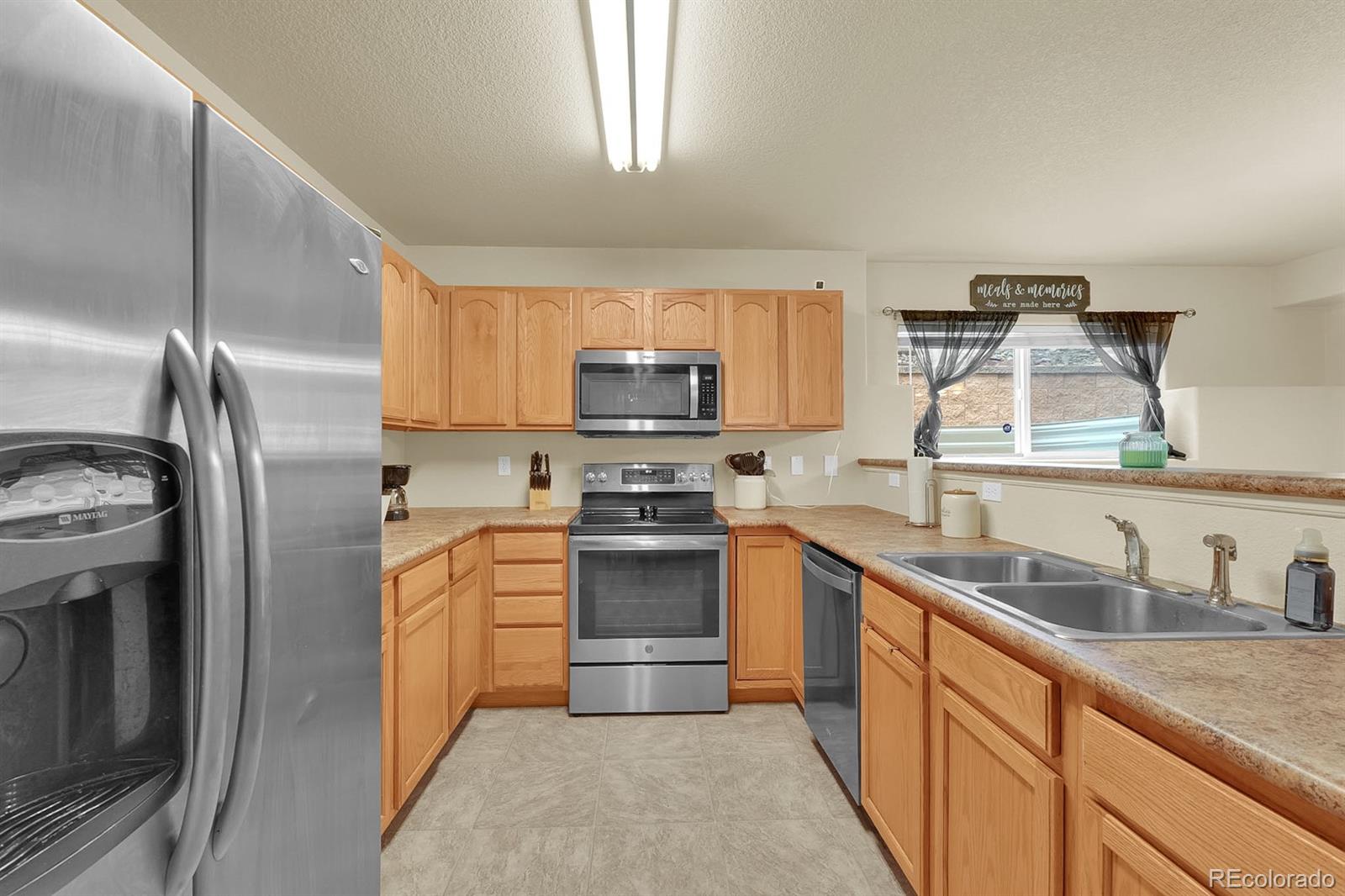 MLS Image #7 for la salle e 2280 ,colorado springs, Colorado