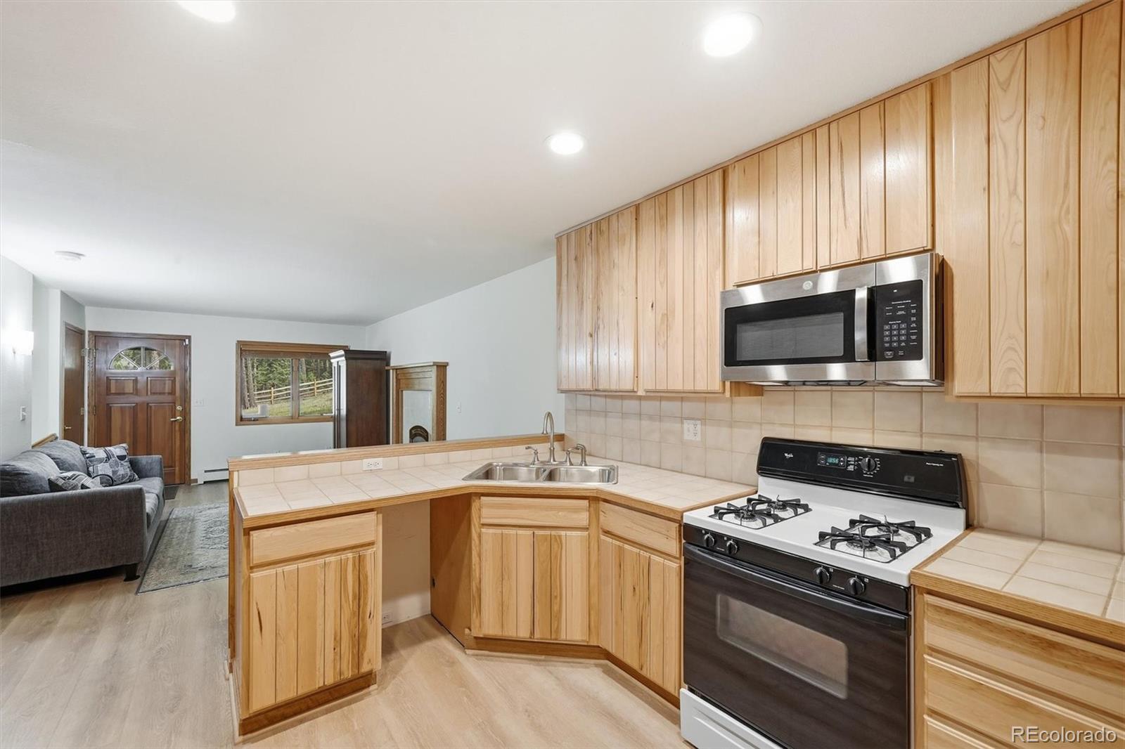 MLS Image #25 for 20907  horse bit way,morrison, Colorado