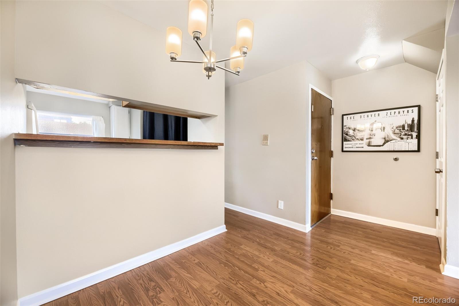 MLS Image #5 for 303 w lehow avenue 23,englewood, Colorado