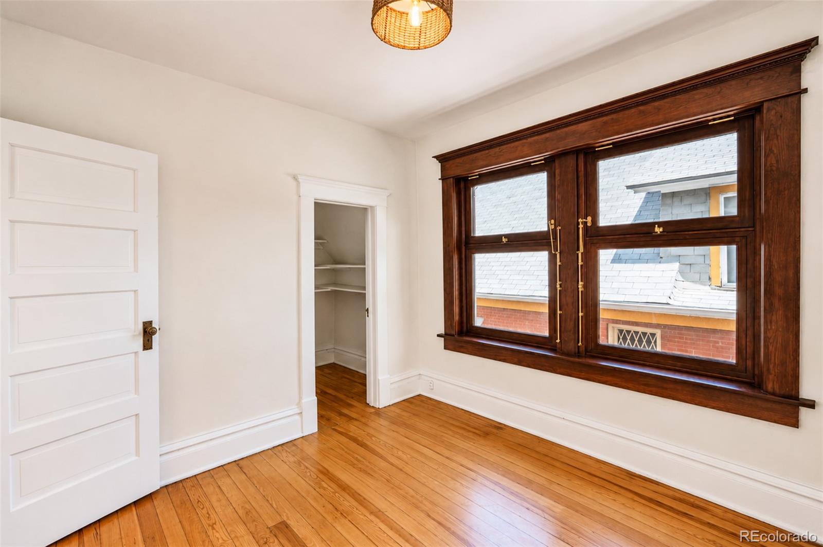 MLS Image #26 for 458 n downing street,denver, Colorado