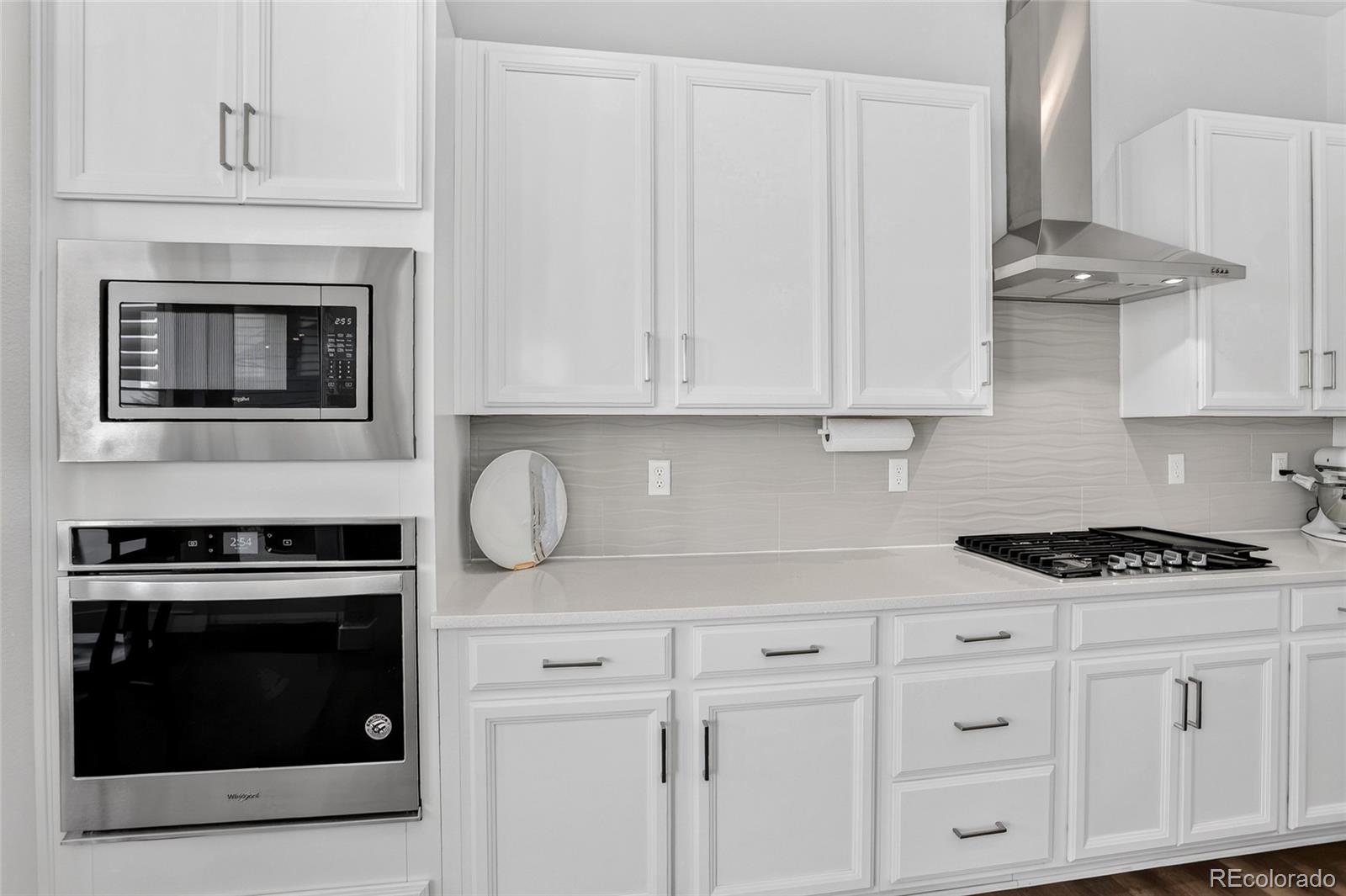 MLS Image #14 for 1044  larimer ridge parkway,timnath, Colorado