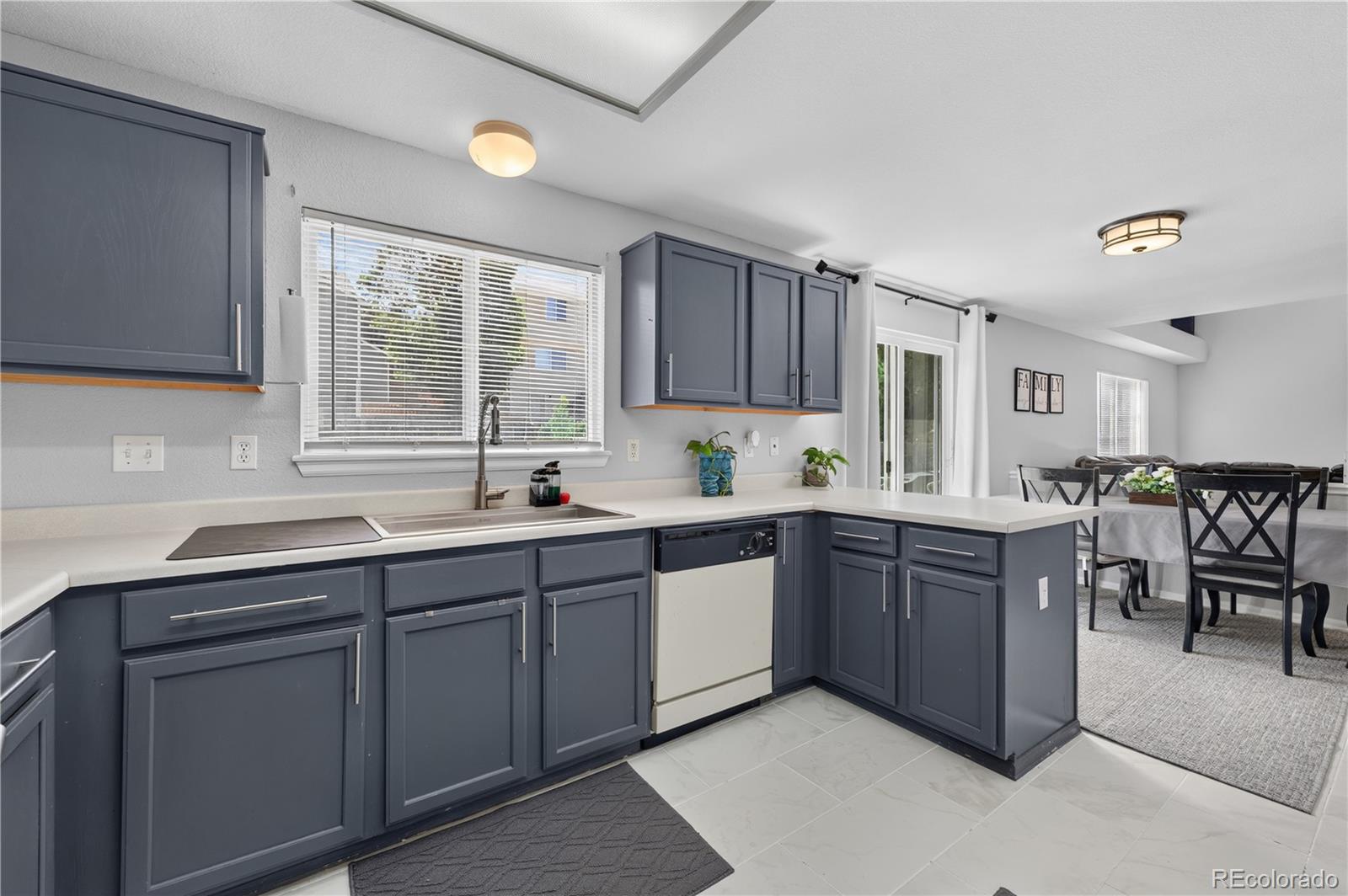 MLS Image #7 for 5134 s ukraine street,aurora, Colorado