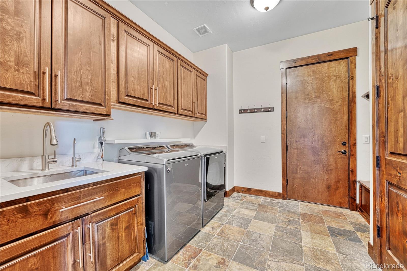 MLS Image #17 for 5656  majestic oak way,parker, Colorado