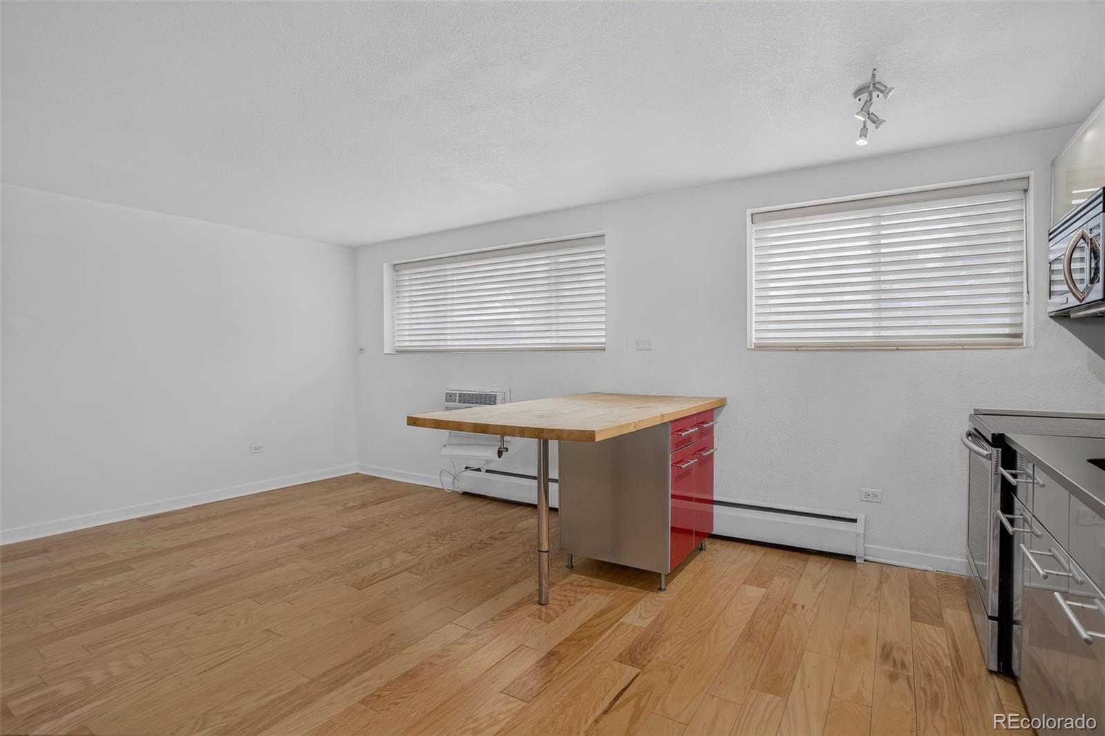 MLS Image #13 for 75 n emerson street,denver, Colorado