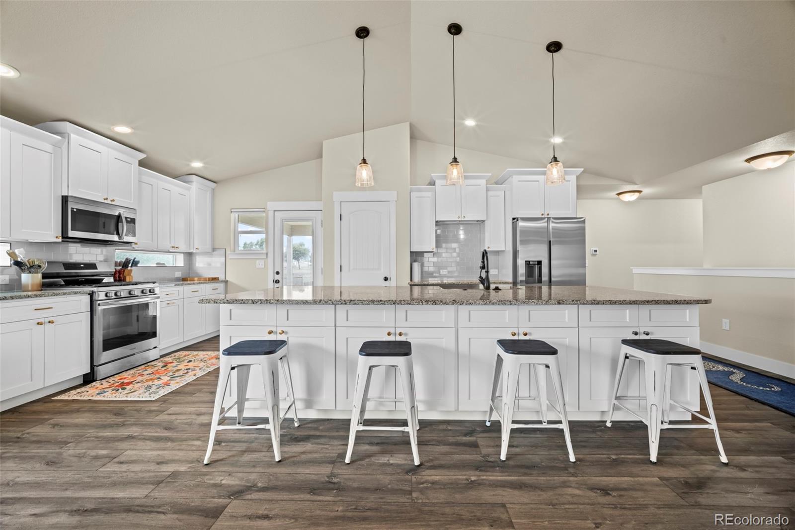 MLS Image #11 for 5545  drake way,longmont, Colorado