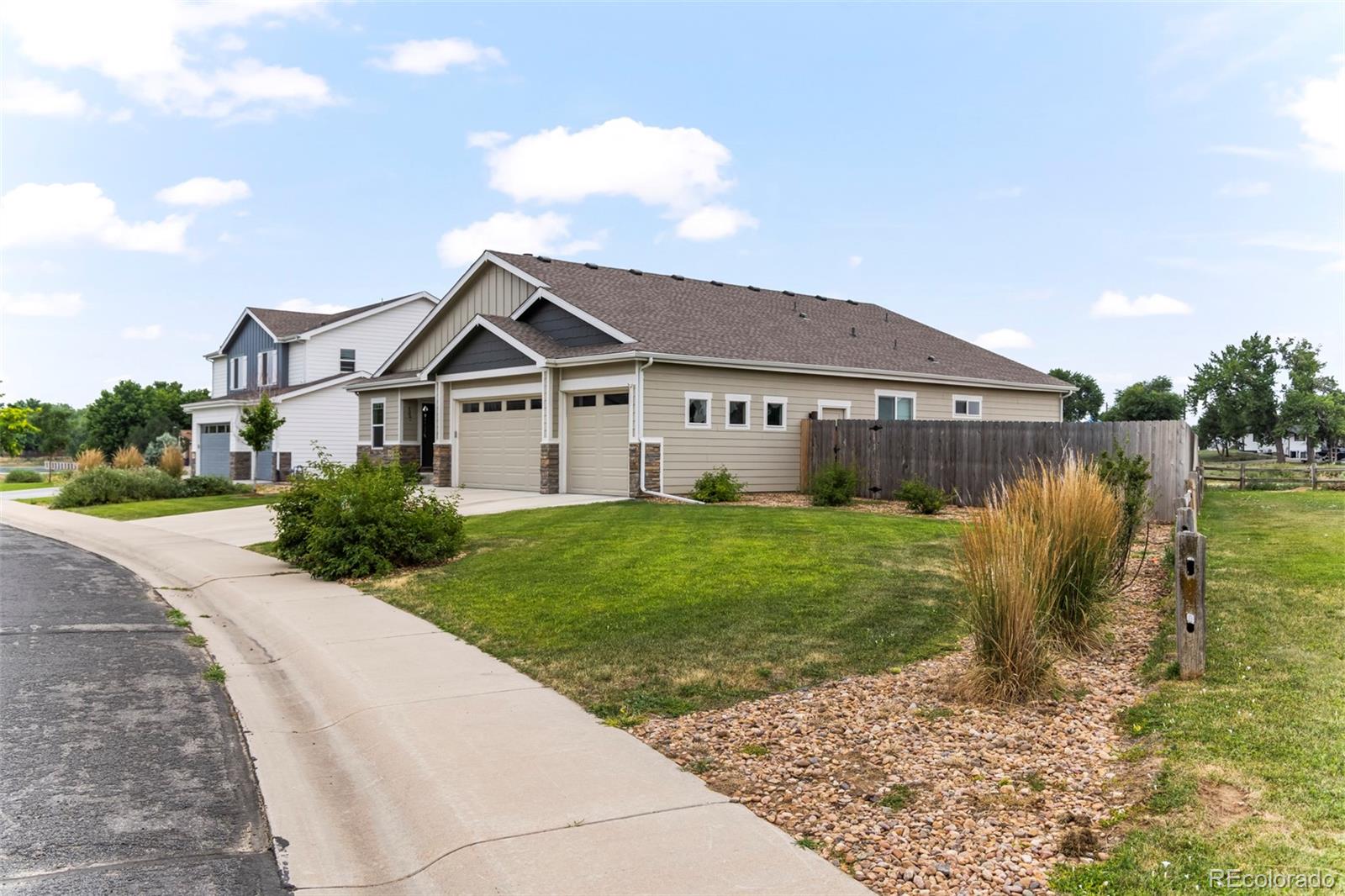 MLS Image #3 for 5545  drake way,longmont, Colorado