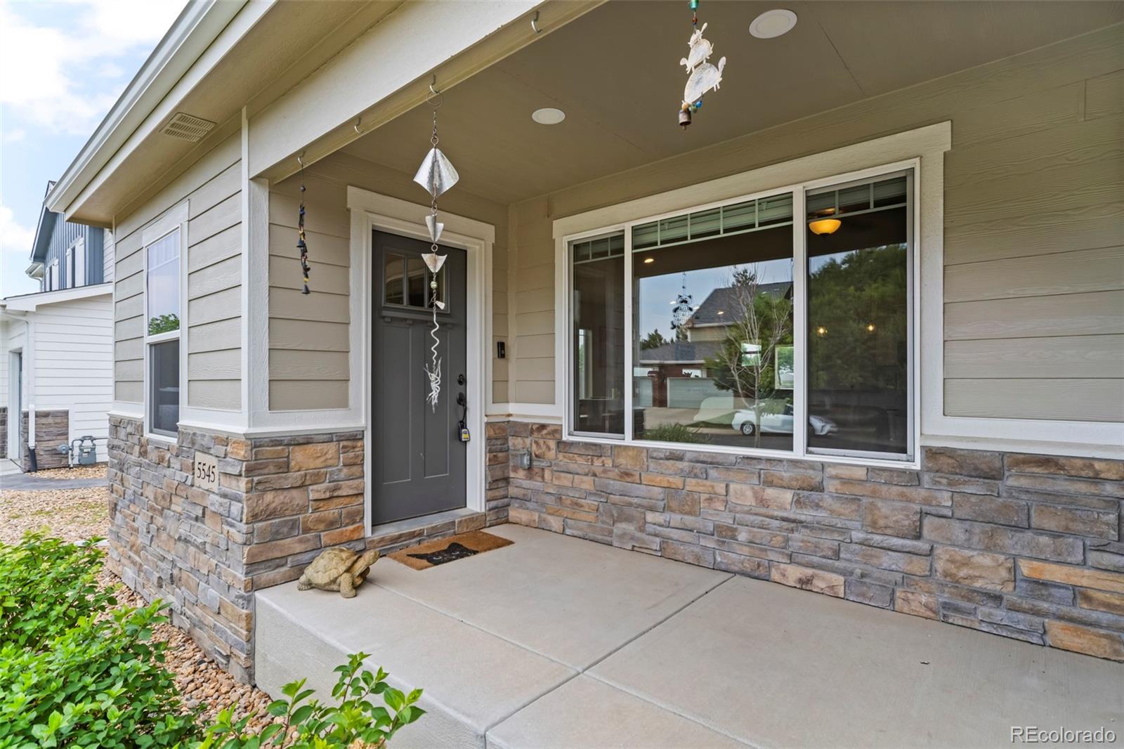 MLS Image #4 for 5545  drake way,longmont, Colorado