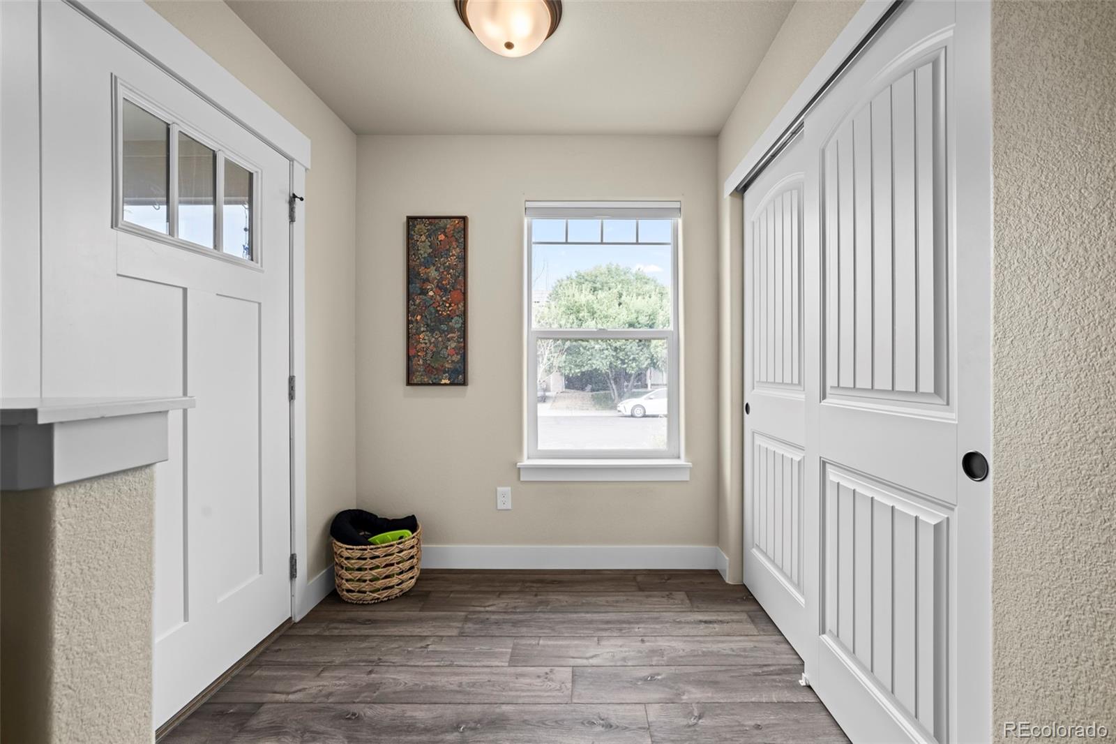 MLS Image #5 for 5545  drake way,longmont, Colorado