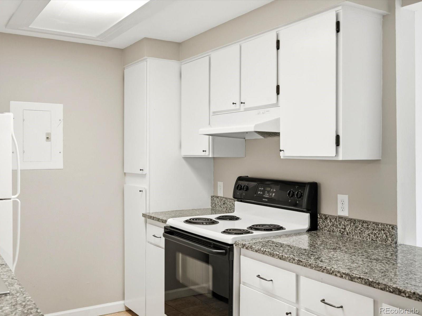 MLS Image #11 for 2929 w floyd avenue,denver, Colorado
