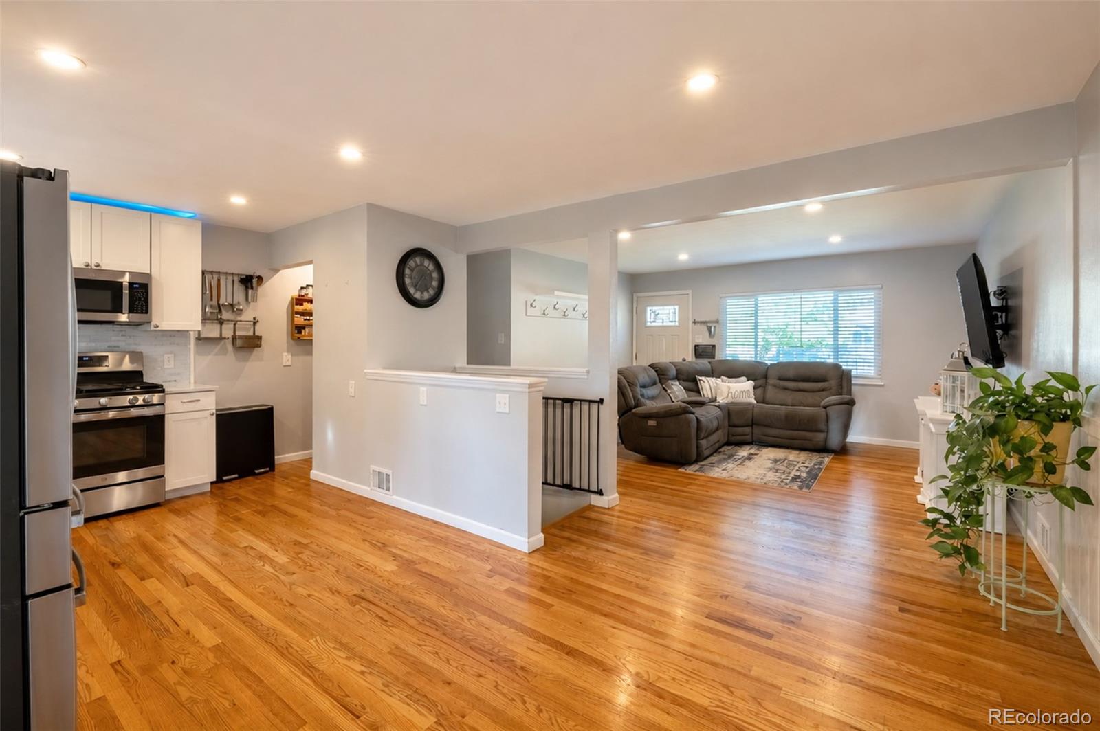 MLS Image #5 for 6696  newcombe street,arvada, Colorado