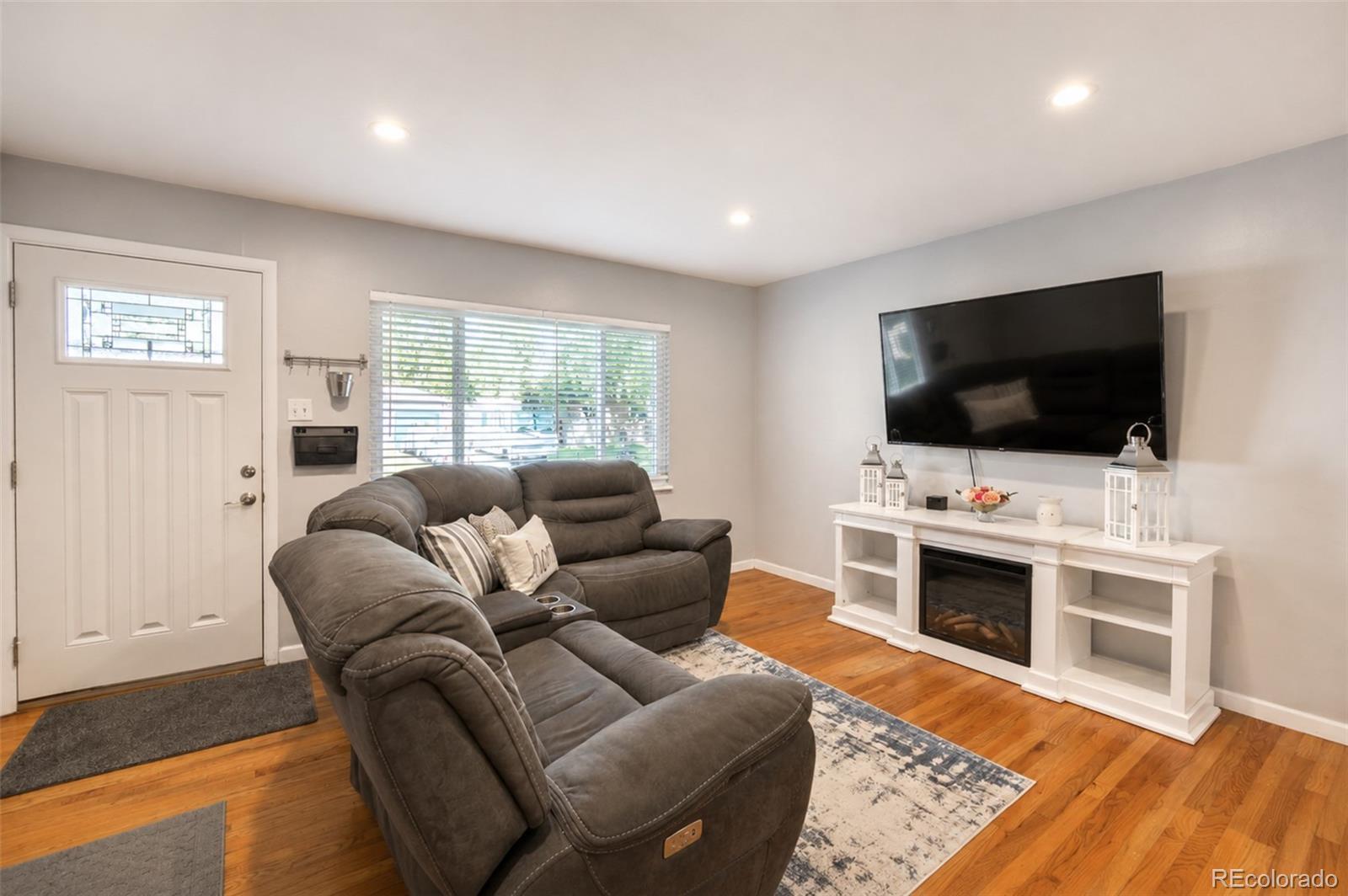 MLS Image #6 for 6696  newcombe street,arvada, Colorado