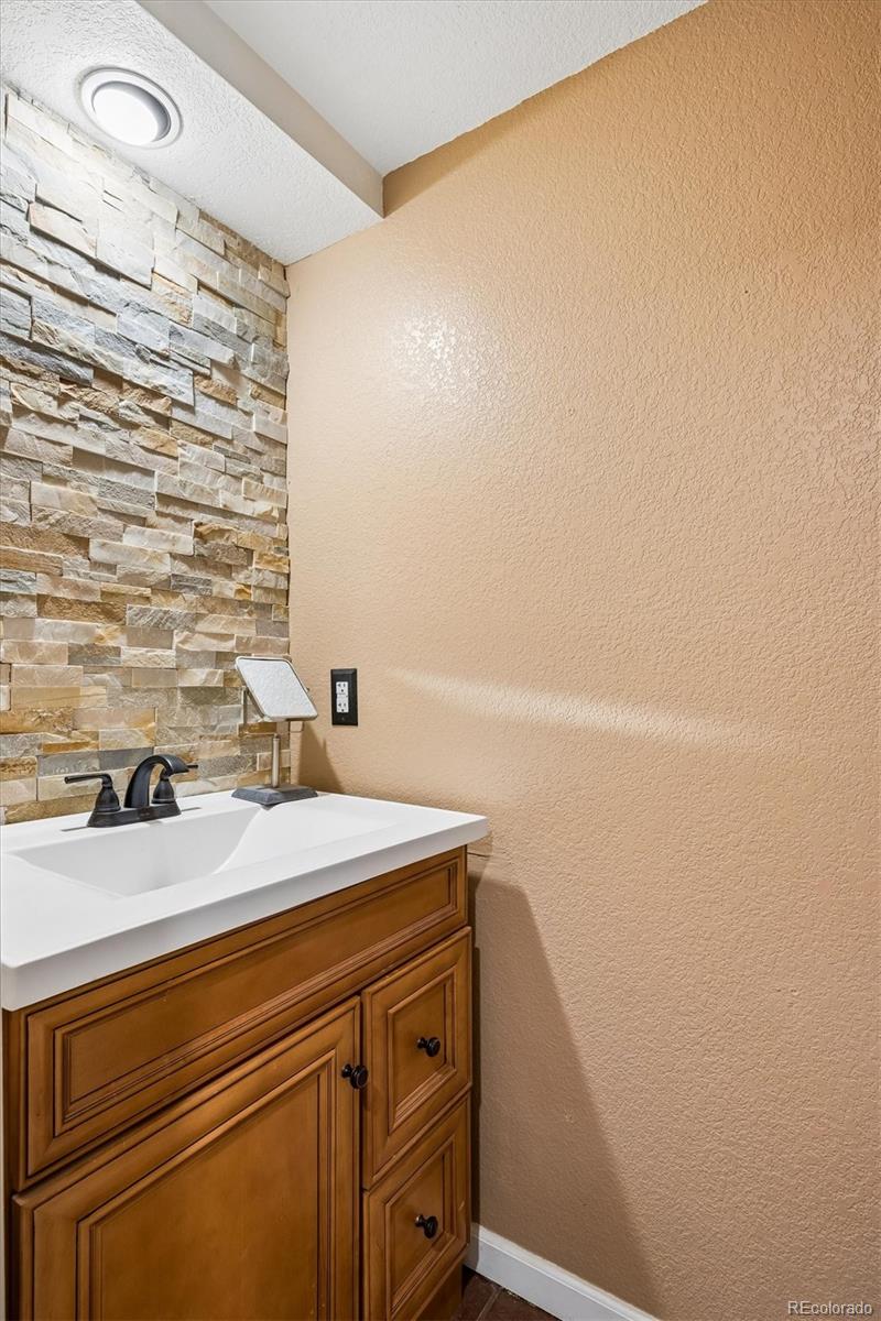 MLS Image #24 for 4825 s ammons street,littleton, Colorado