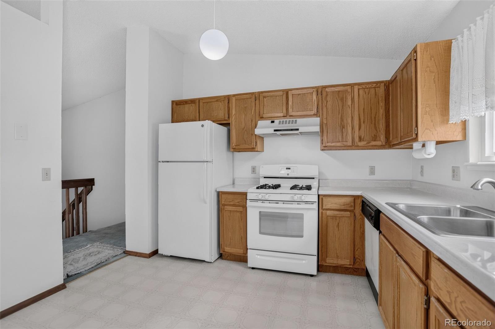 MLS Image #19 for 5230  bradley circle,colorado springs, Colorado