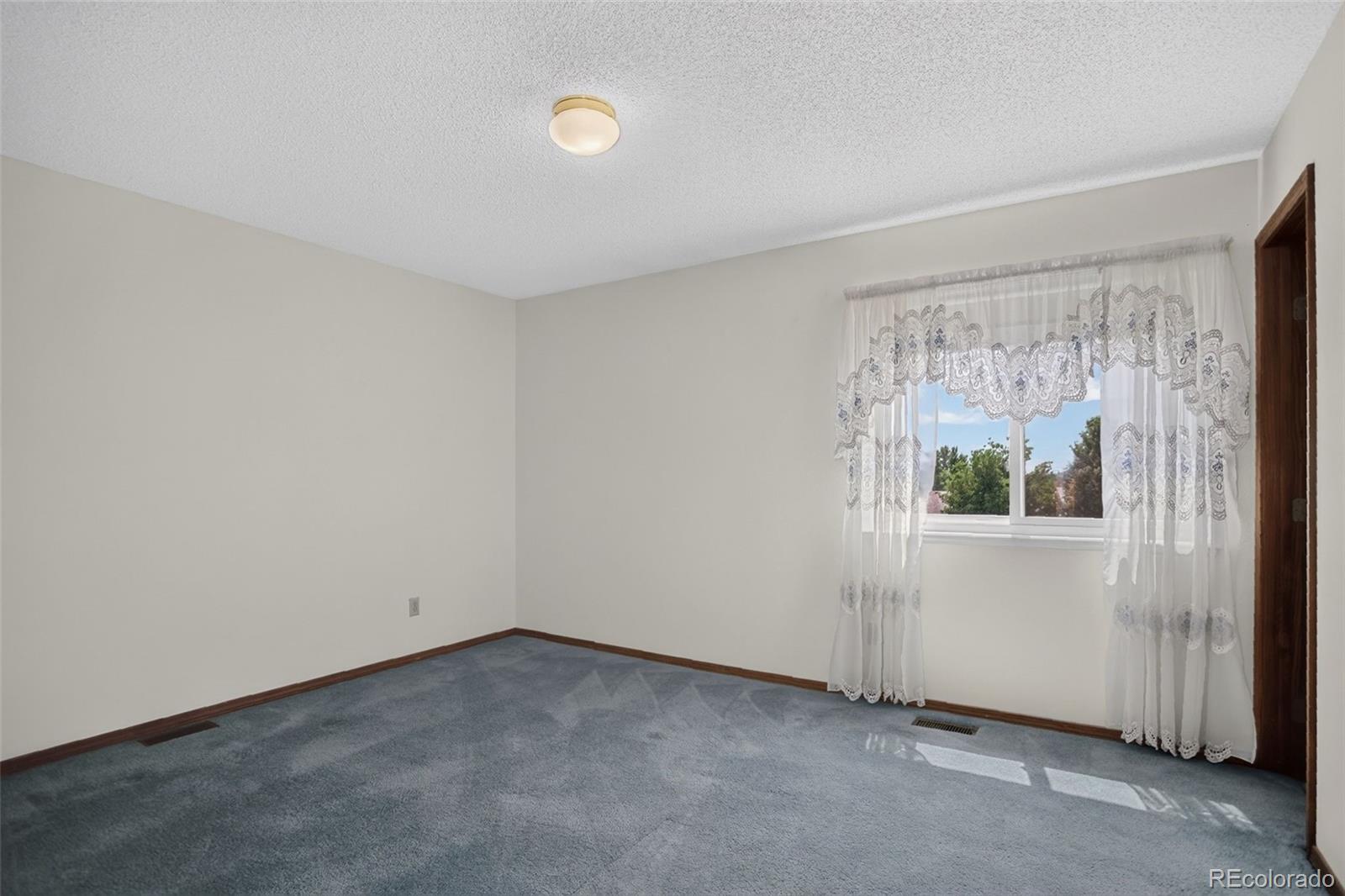 MLS Image #23 for 5230  bradley circle,colorado springs, Colorado