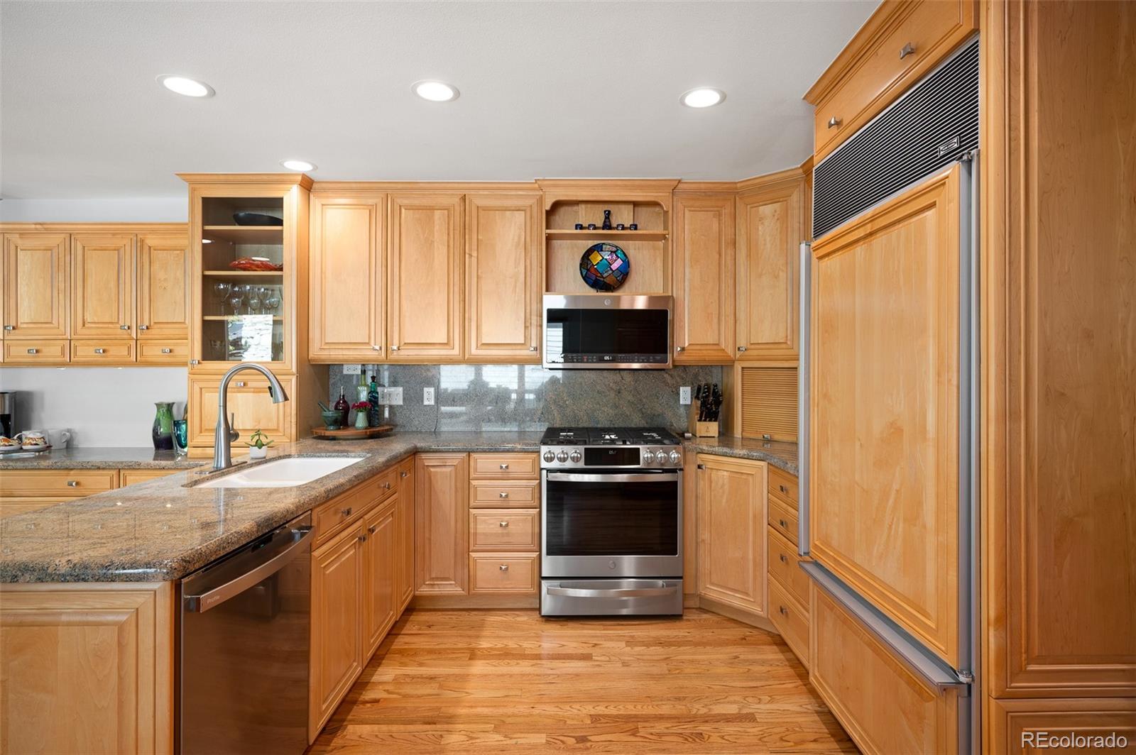 MLS Image #12 for 4505 s yosemite street,denver, Colorado
