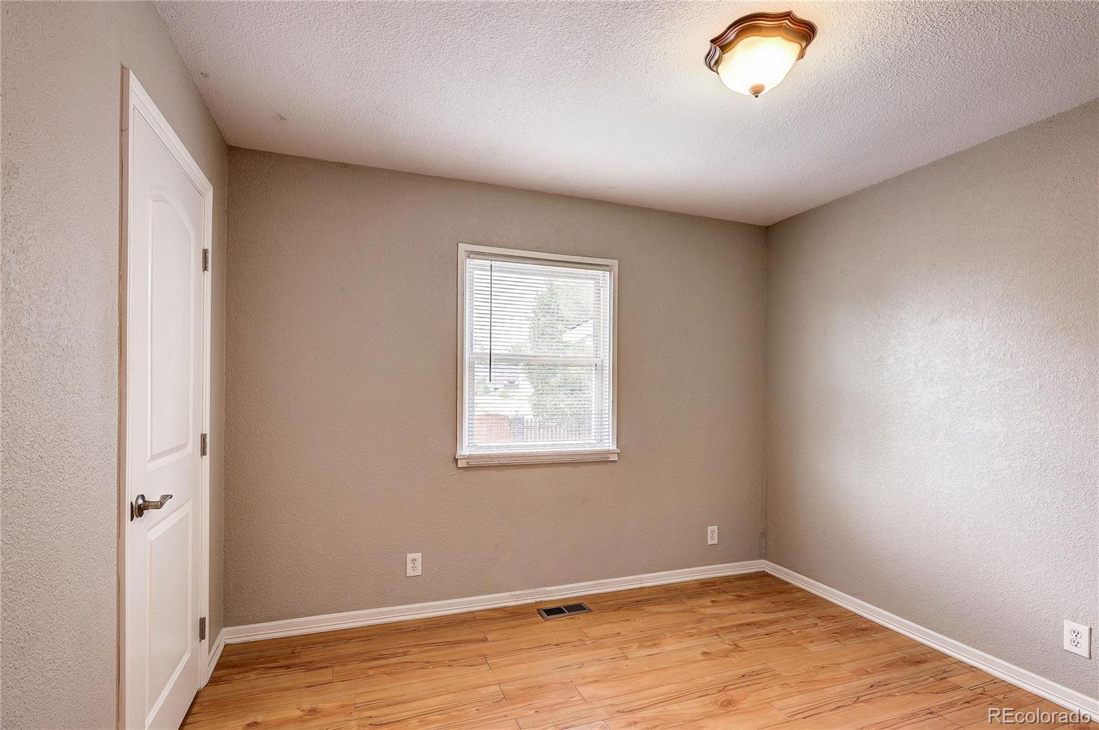 MLS Image #12 for 2141  fir drive,denver, Colorado
