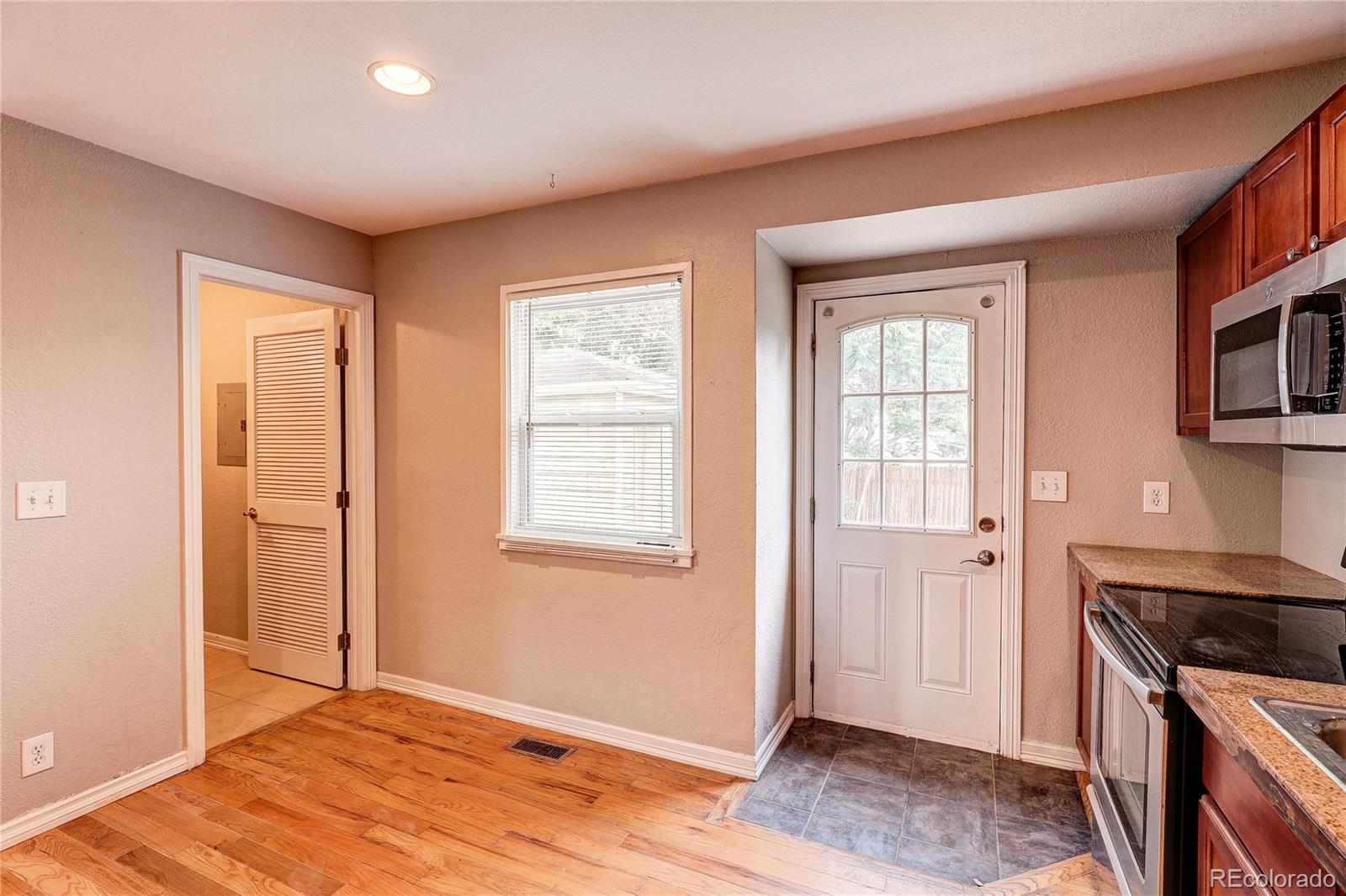 MLS Image #7 for 2141  fir drive,denver, Colorado