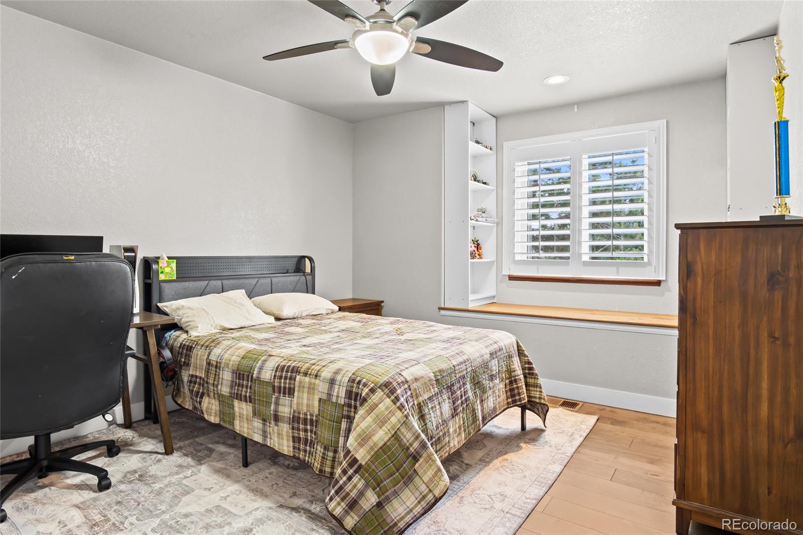 MLS Image #21 for 21375 e nichols place,aurora, Colorado