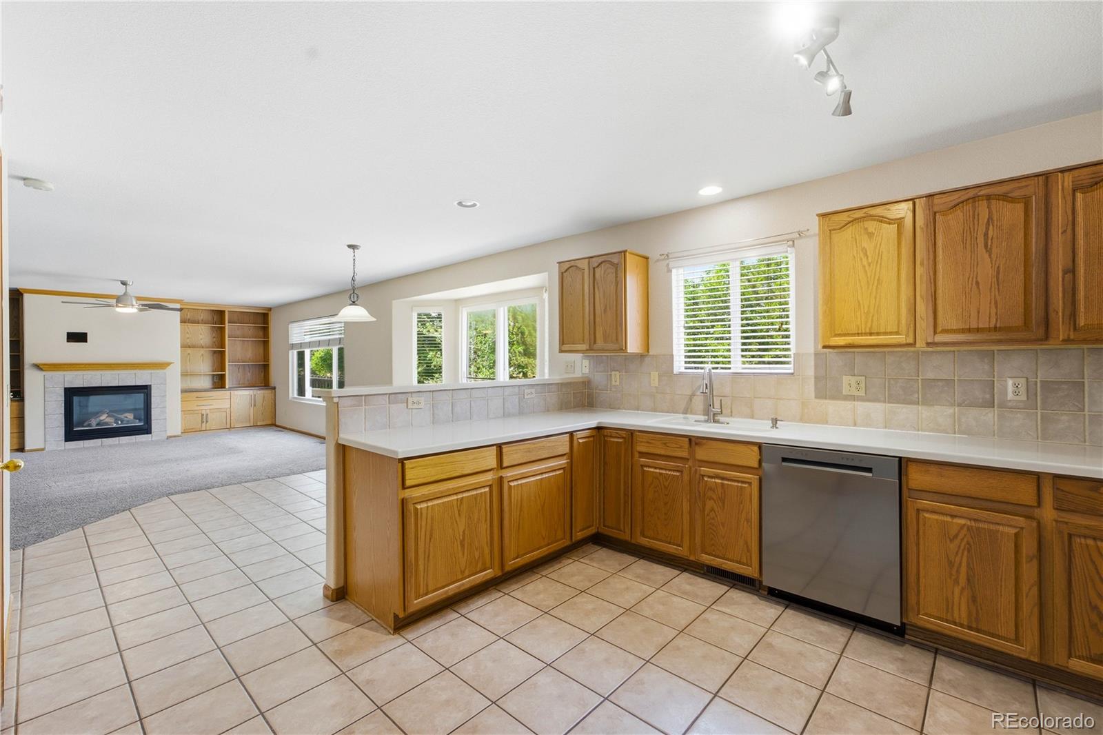 MLS Image #12 for 2105 e 127th place,thornton, Colorado