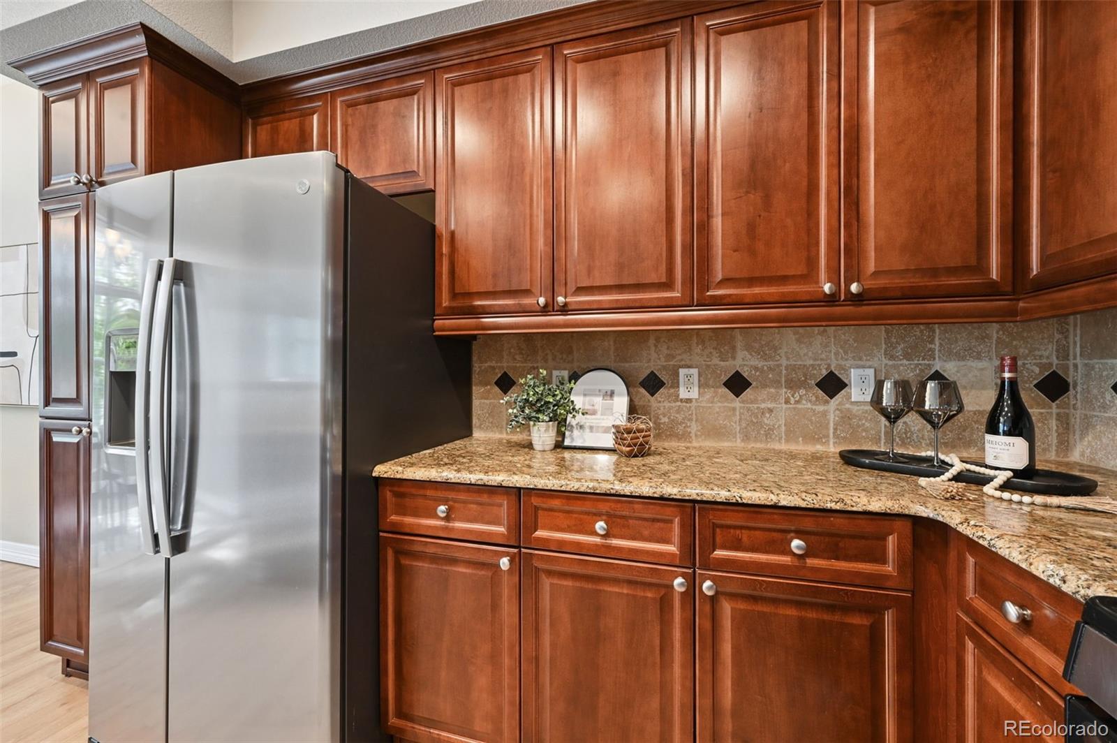MLS Image #11 for 1654  fillmore street,denver, Colorado