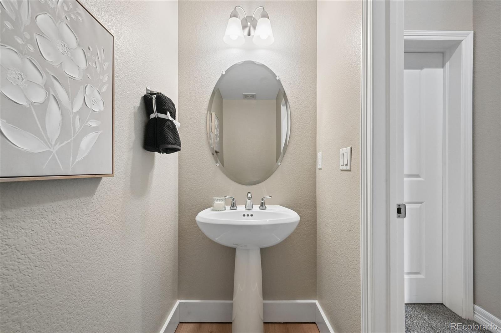 MLS Image #14 for 1654  fillmore street,denver, Colorado